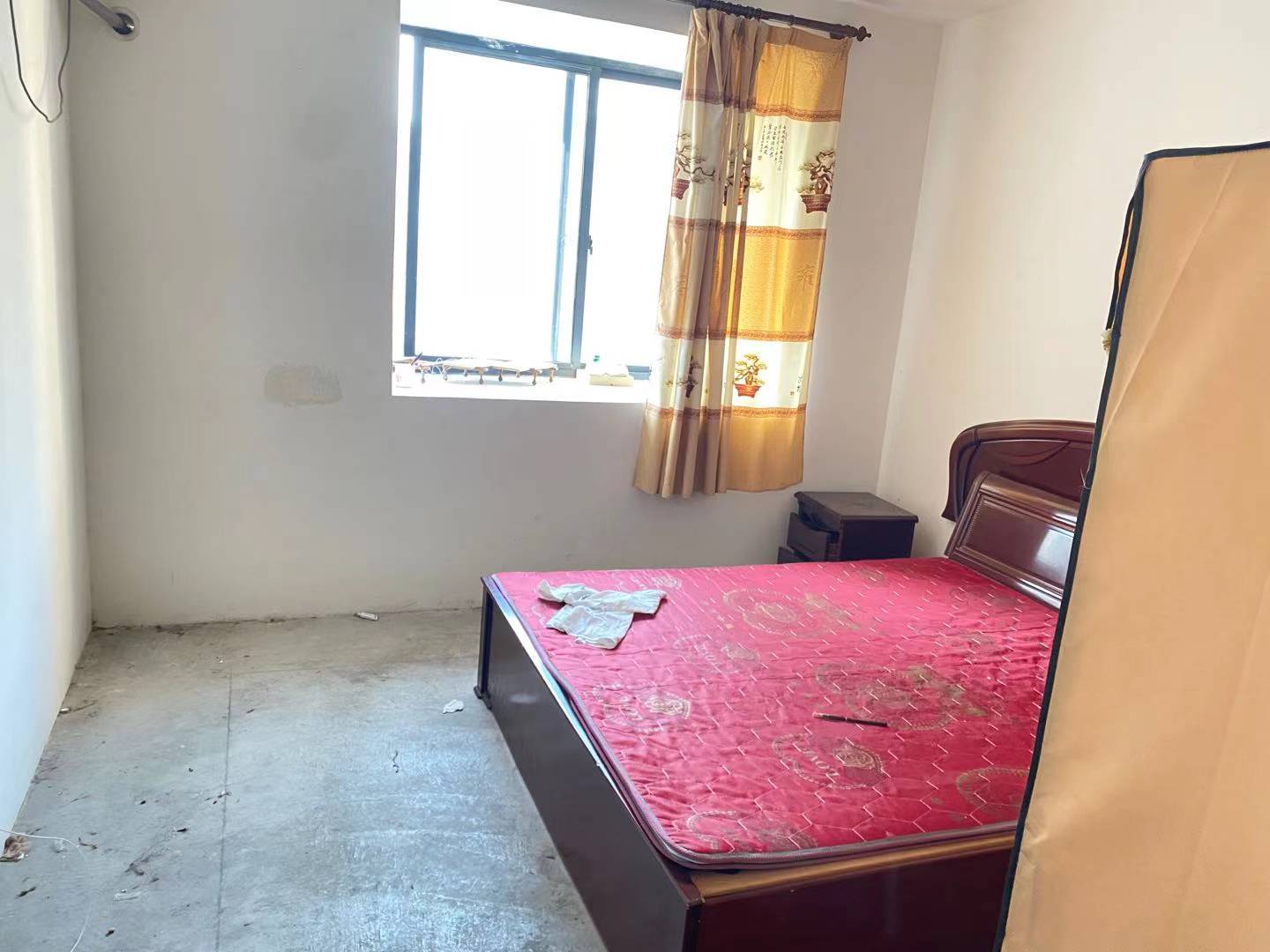 融悦华庭 3室2厅2卫 129m&sup2;