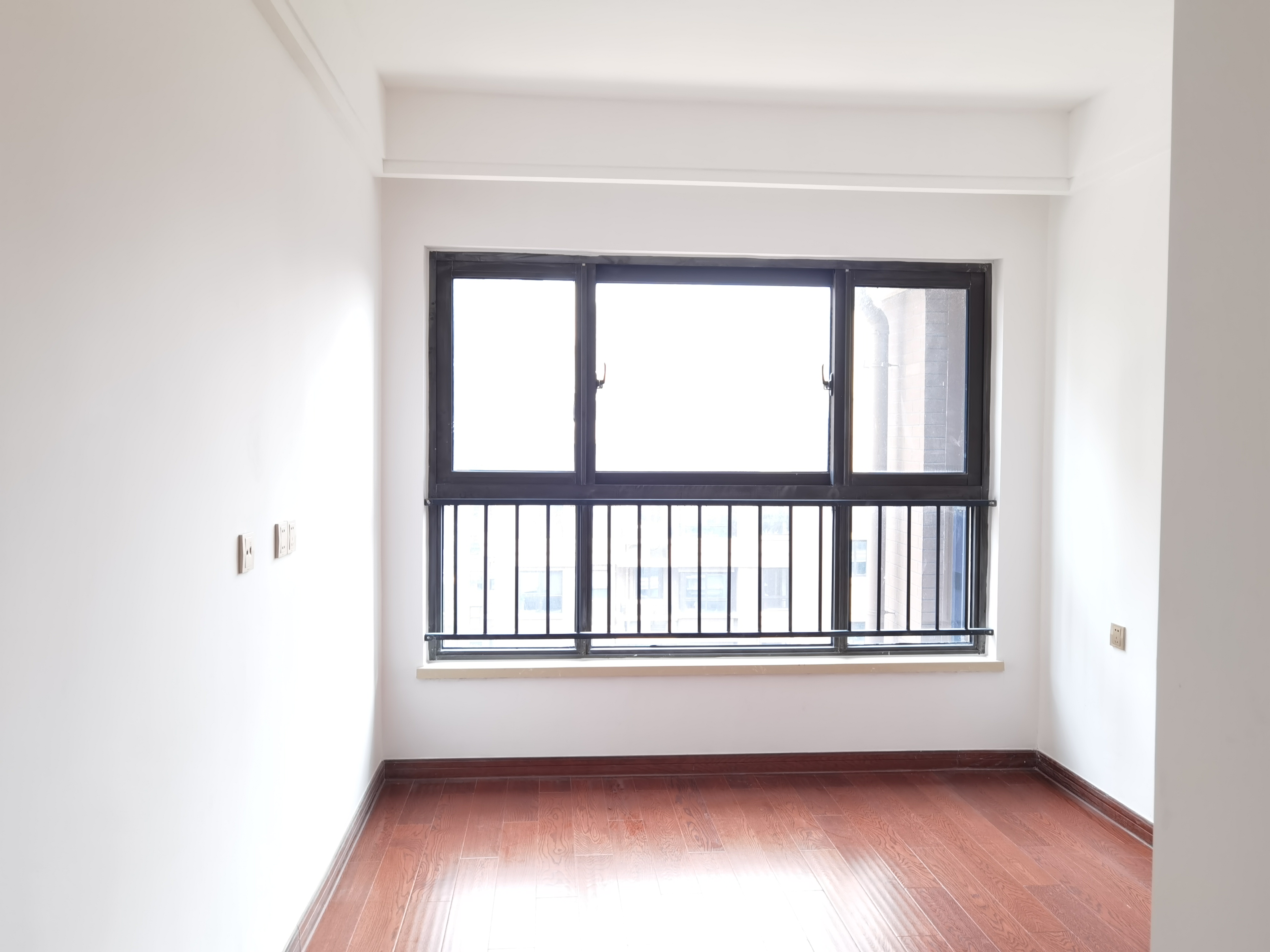 林肯公园 3室2厅2卫 122m&sup2;