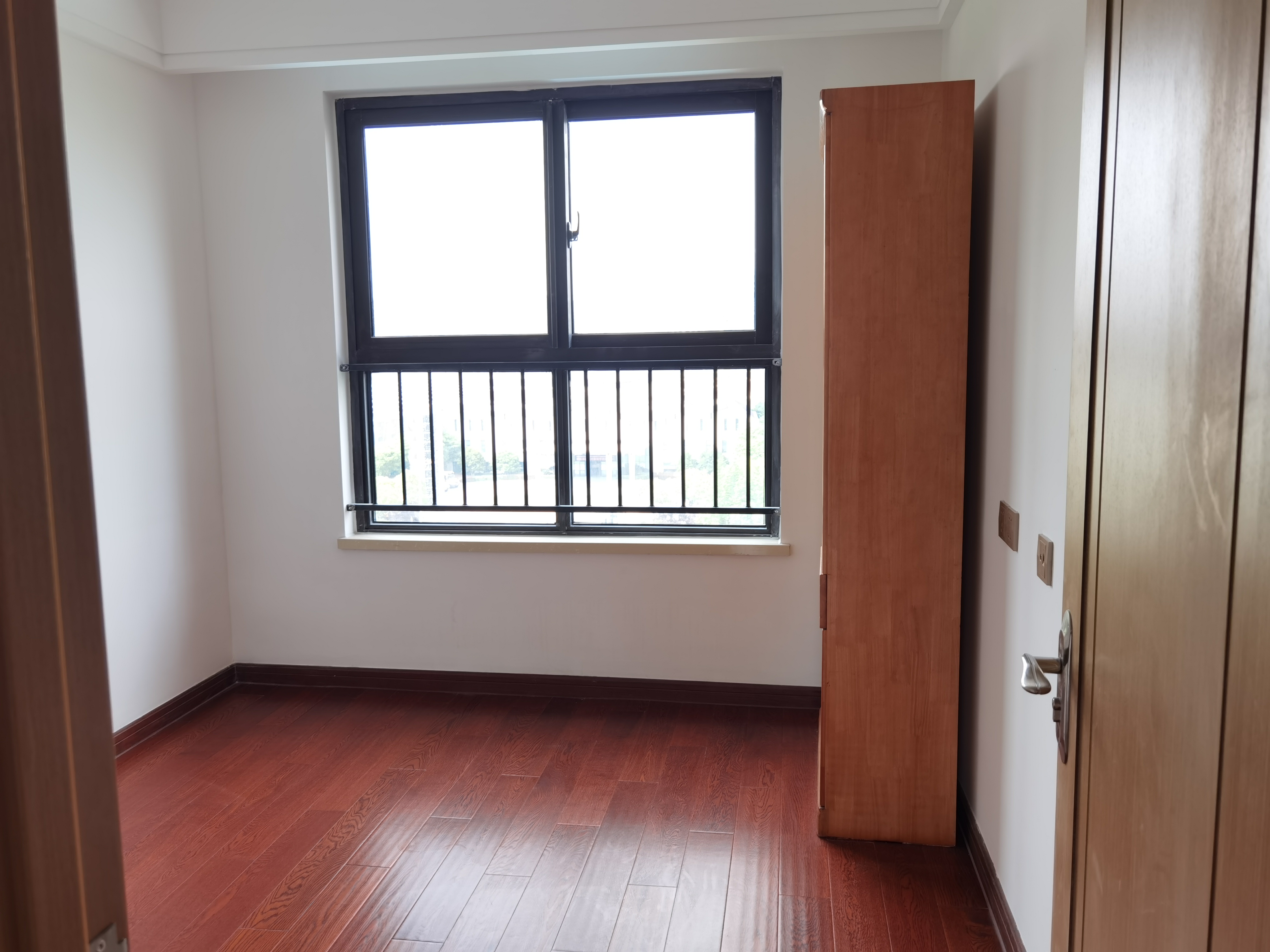 林肯公园 3室2厅2卫 122m&sup2;