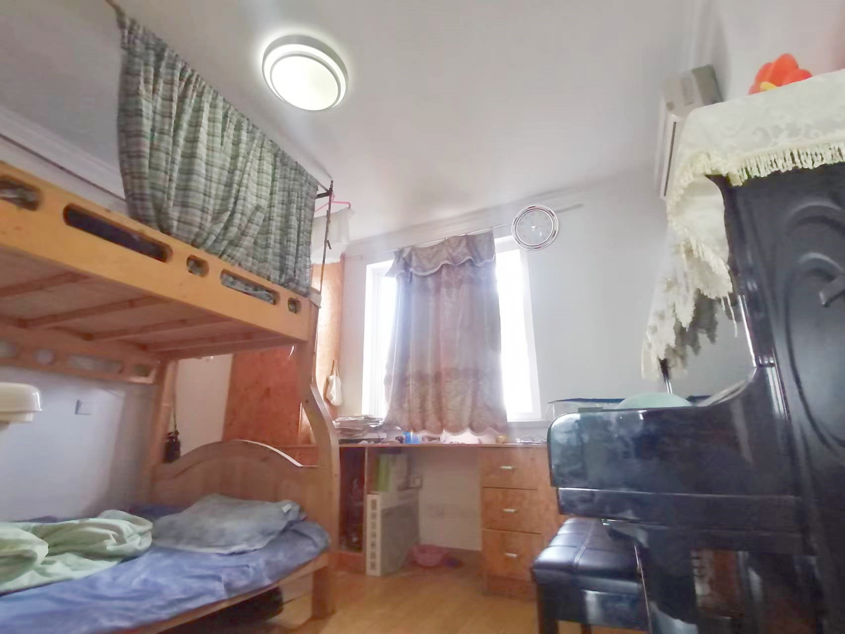 世纪东城 2室2厅1卫 82m&sup2;