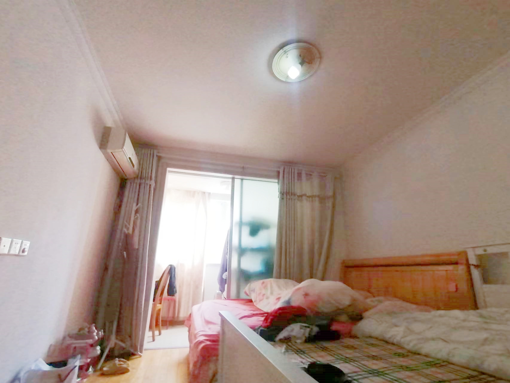 世纪东城 2室2厅1卫 82m&sup2;