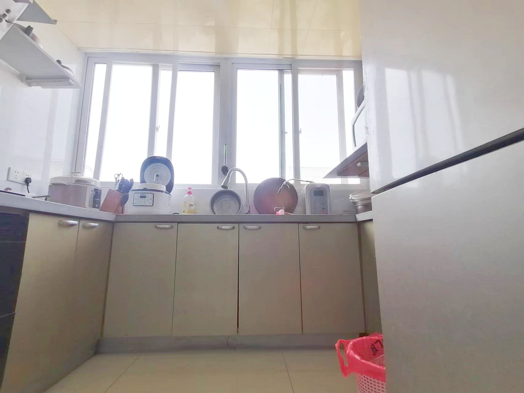 世纪东城 2室2厅1卫 82m&sup2;