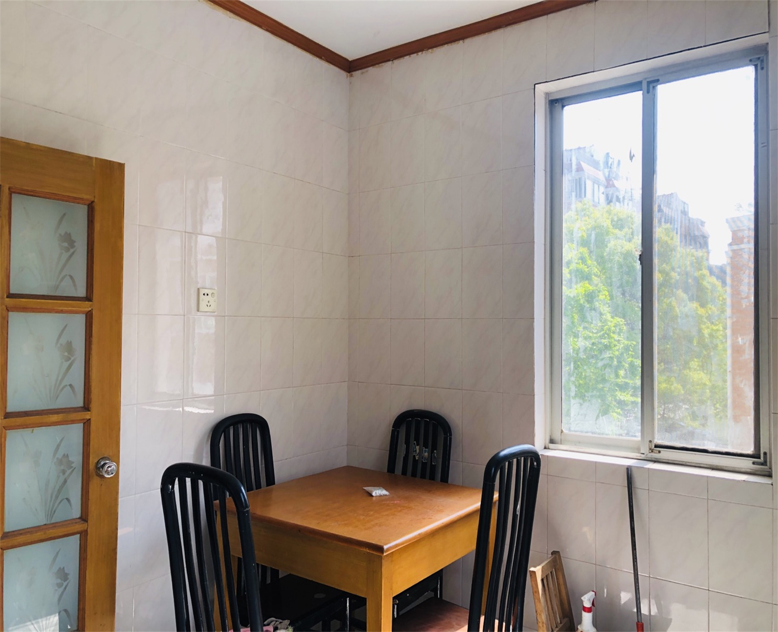 文峰路17号 3室1厅1卫 83.5m&sup2;