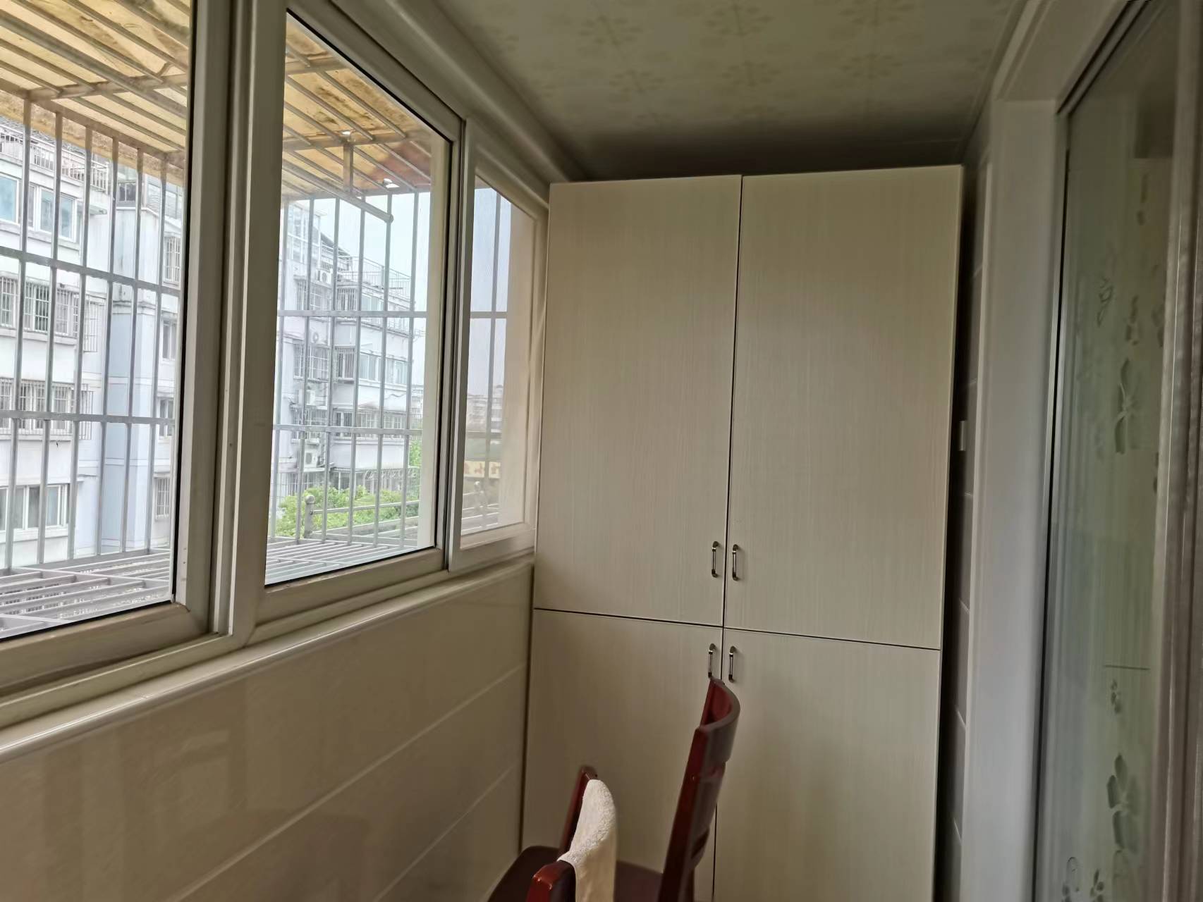 东城花园 2室2厅1卫 90m&sup2;