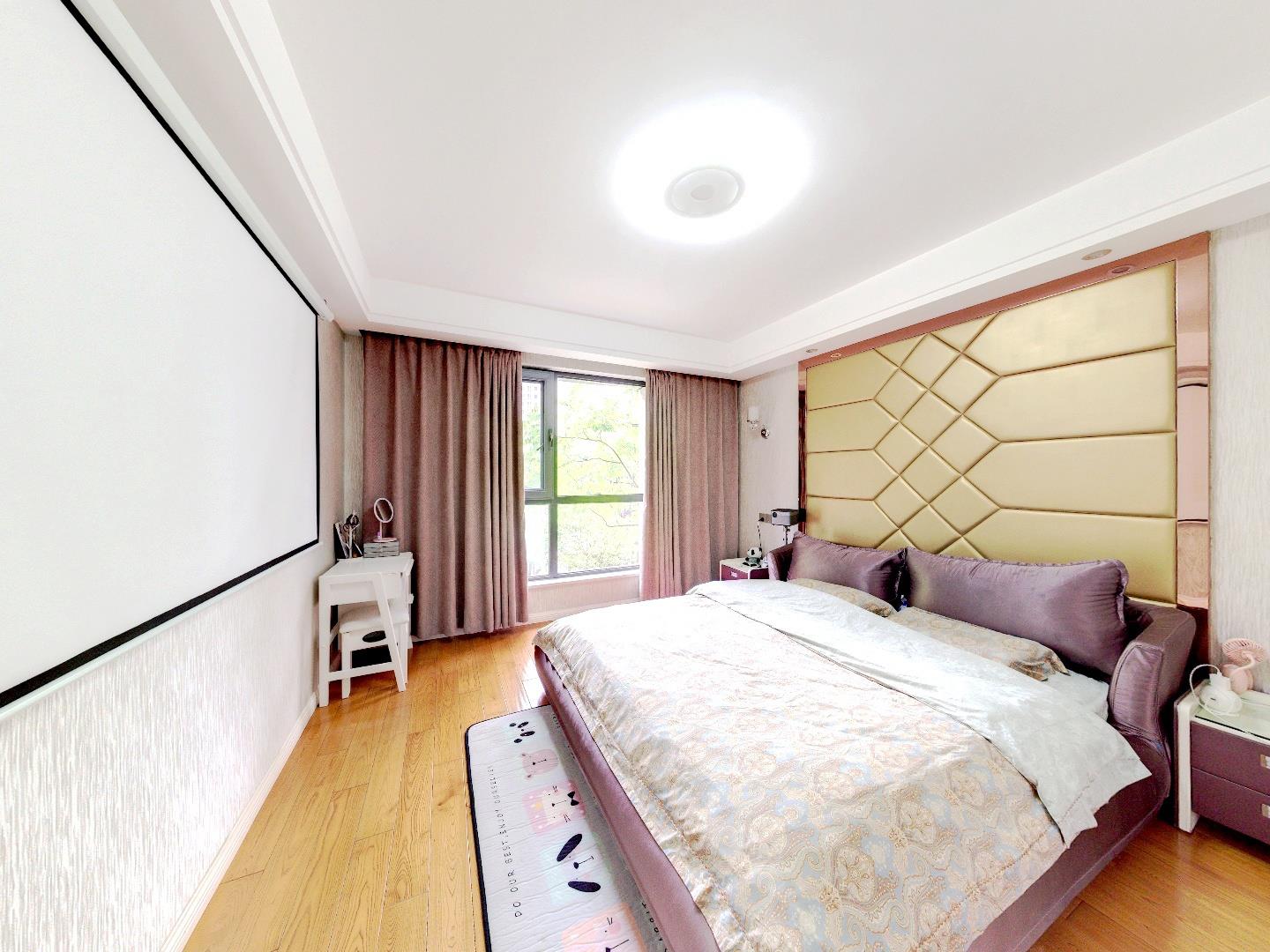 中港城世家 4室2厅2卫 172.26m&sup2;