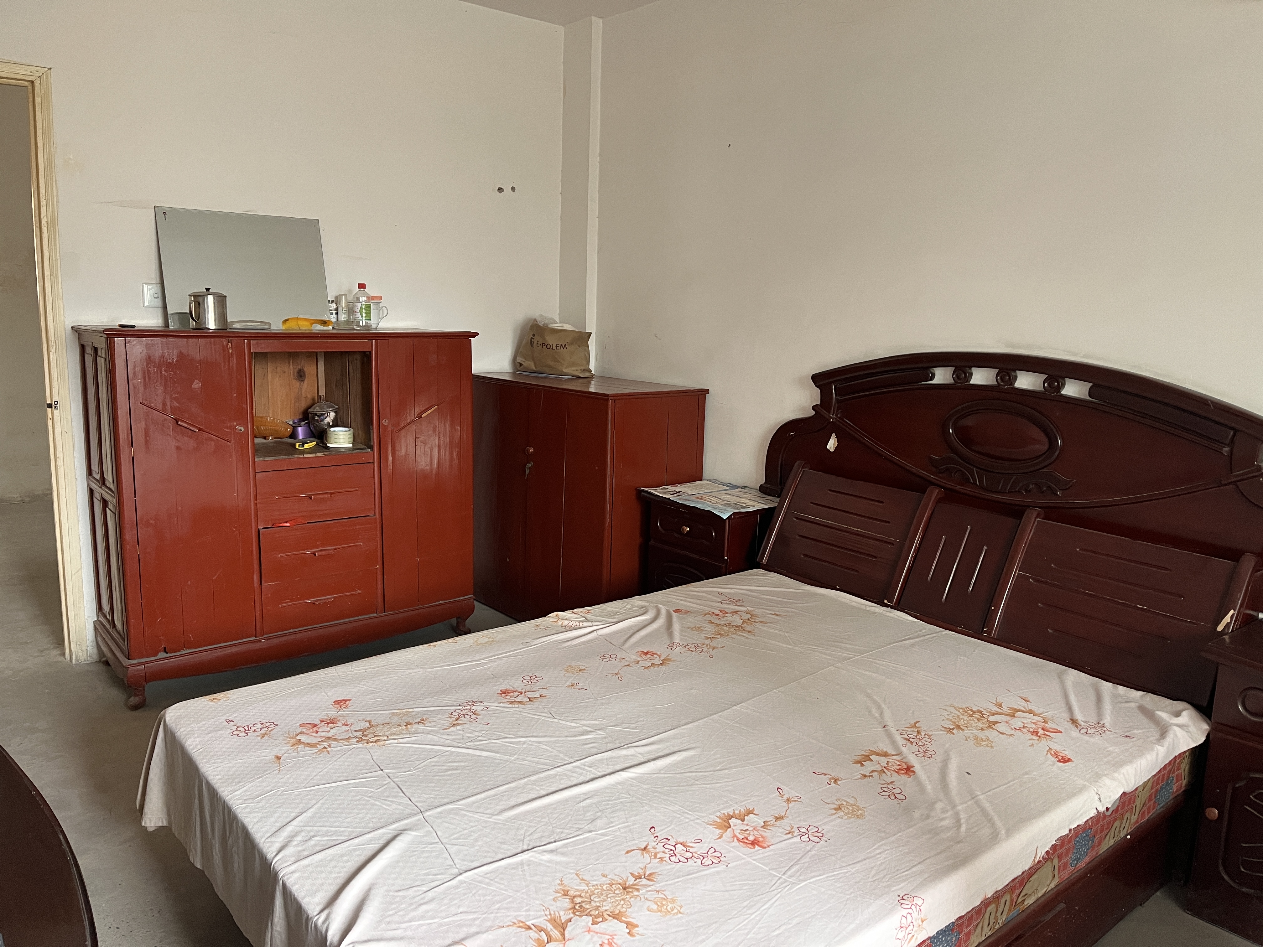 盛唐公寓 3室2厅1卫 96.1m&sup2;