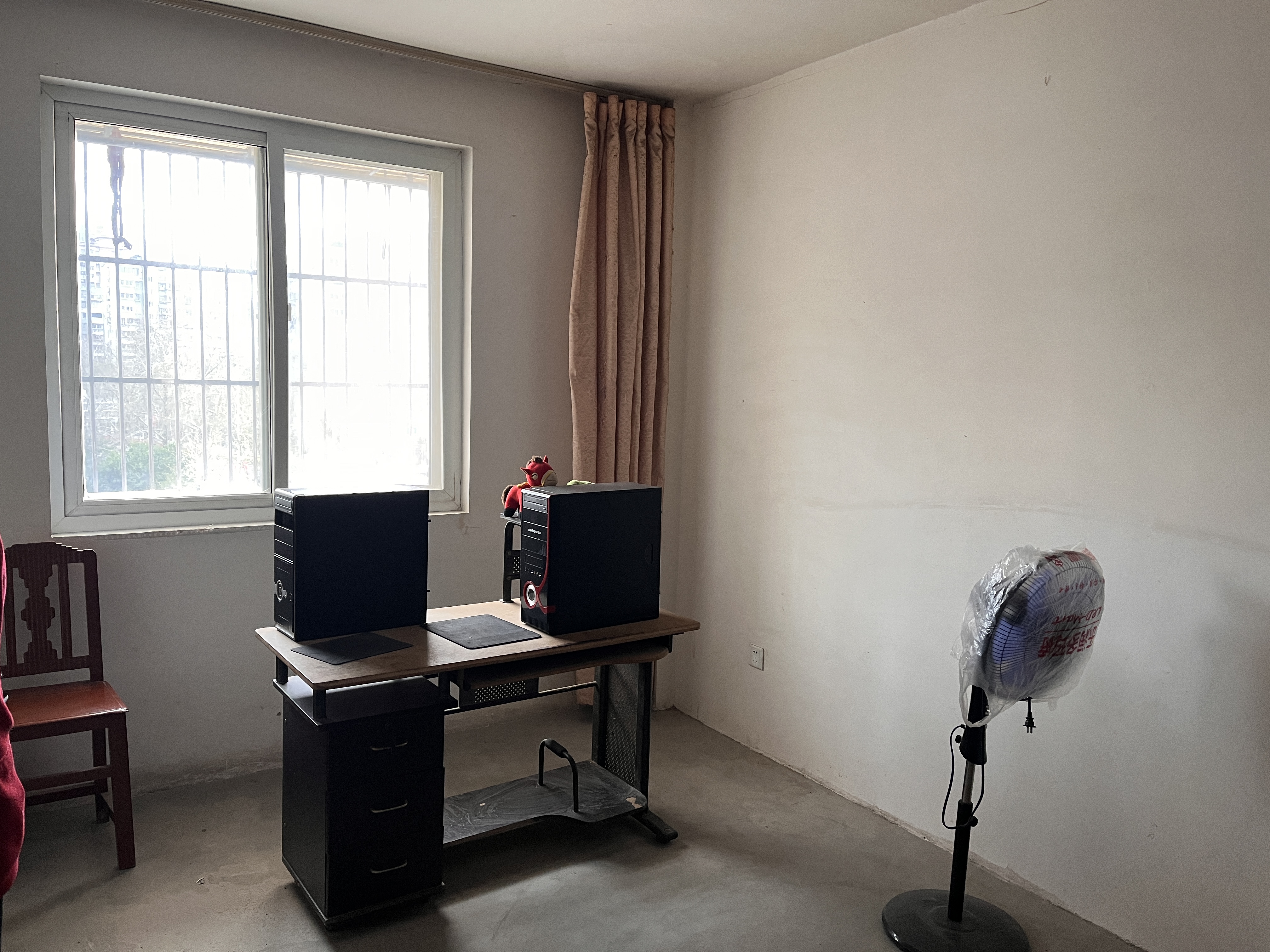 盛唐公寓 3室2厅1卫 96.1m&sup2;