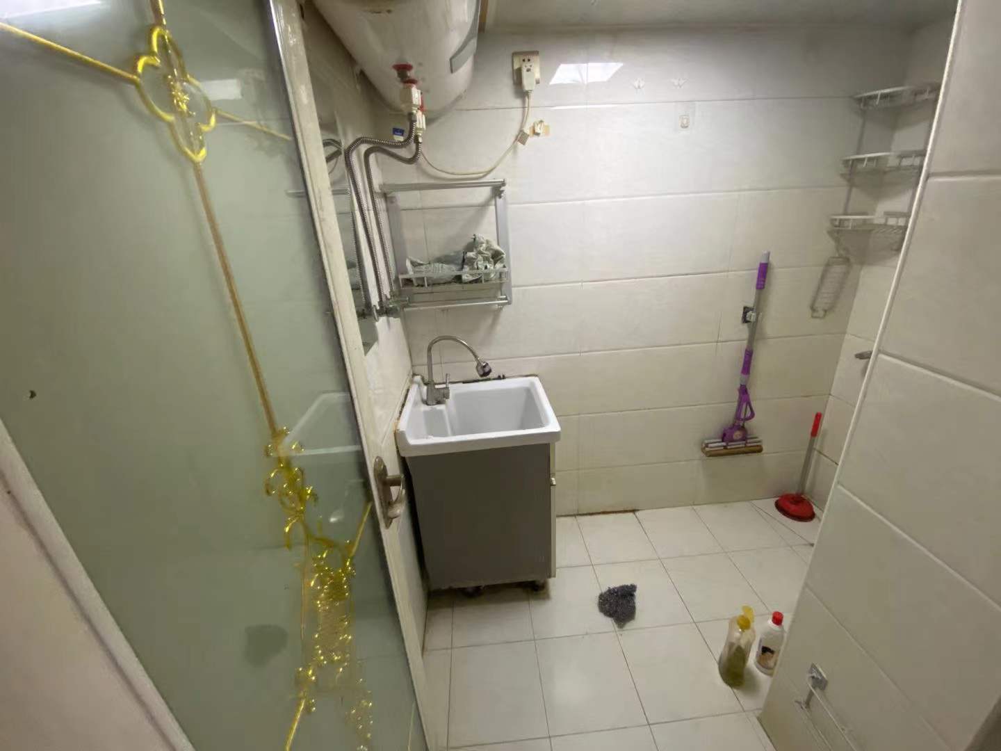金贸公寓 1室1厅1卫 50.00m&sup2;