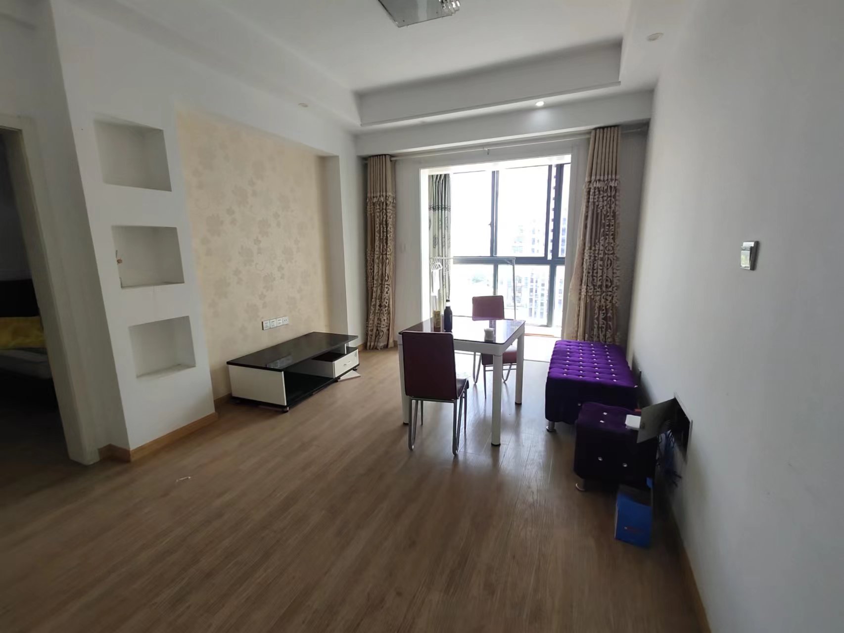 碧桂园云峯中心 1室1厅1卫 40m²
