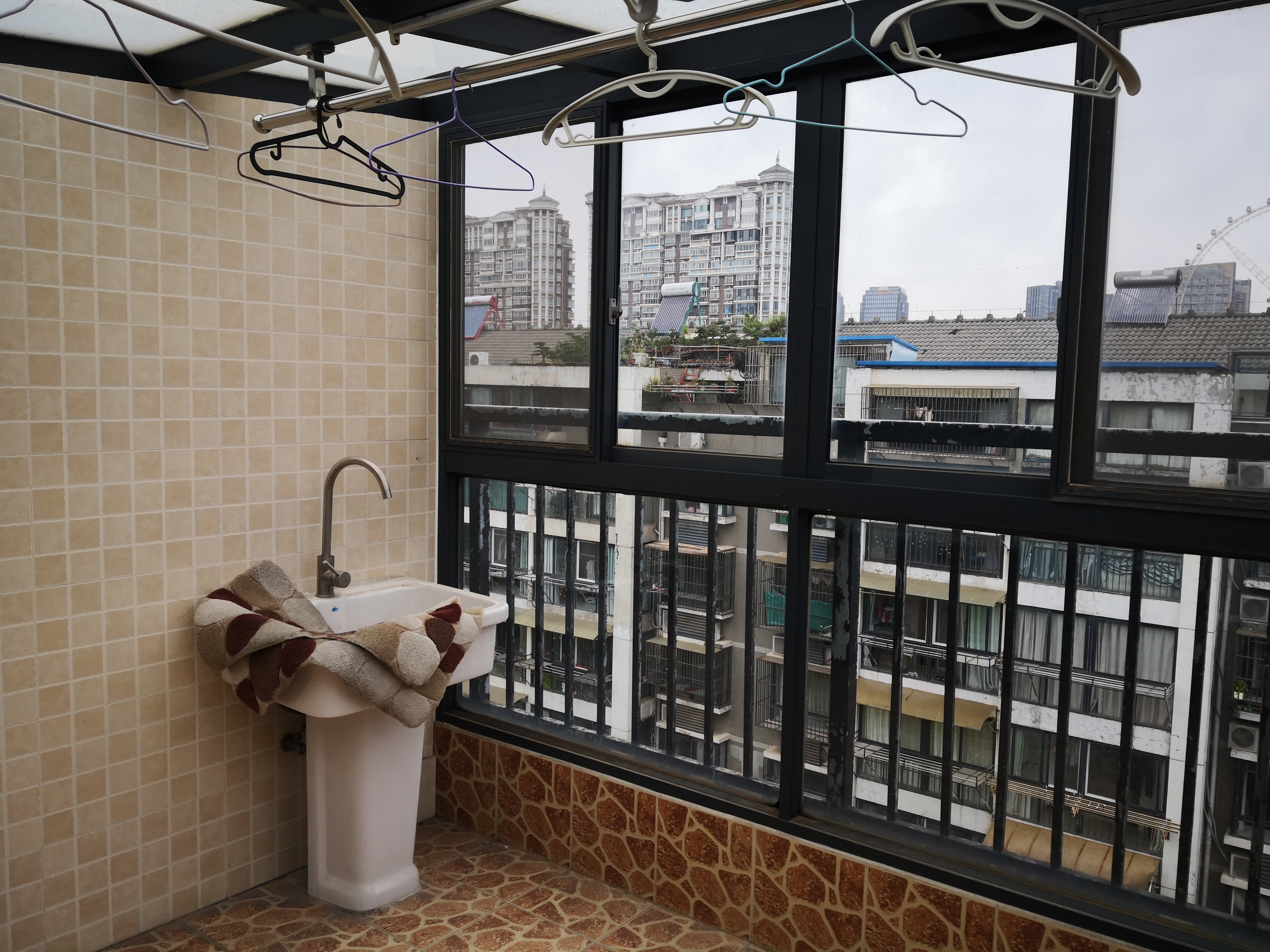 尚德城邦 4室2厅2卫 150m&sup2;