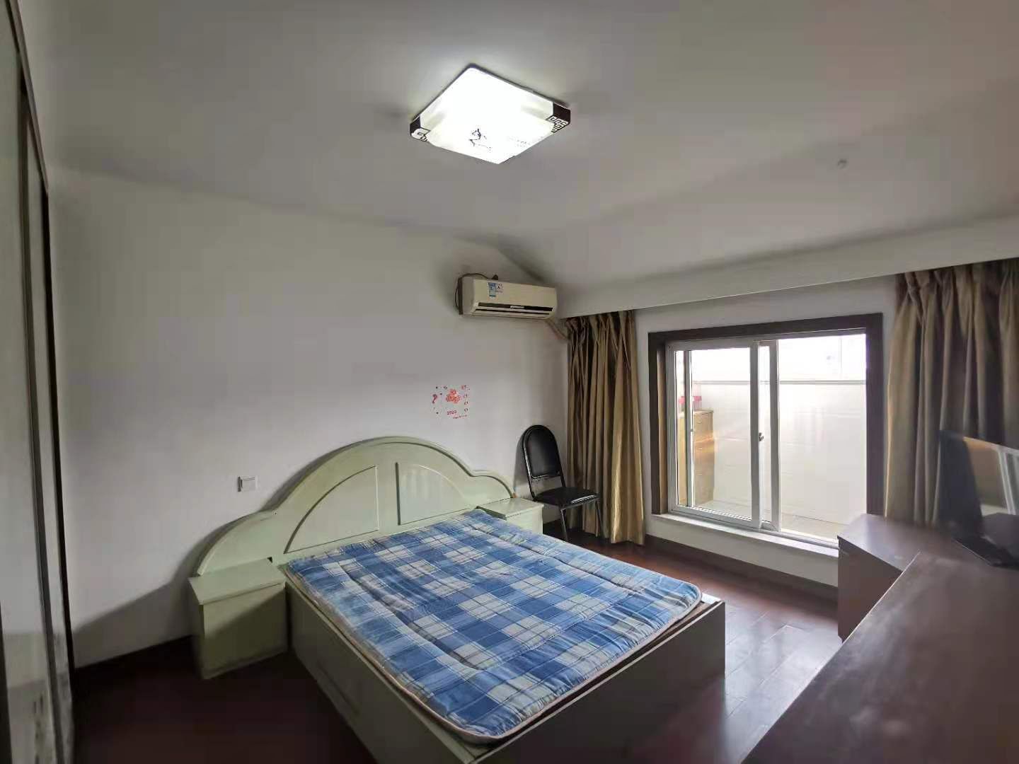 锦安花园一期 3室2厅1卫 140.00m&sup2;
