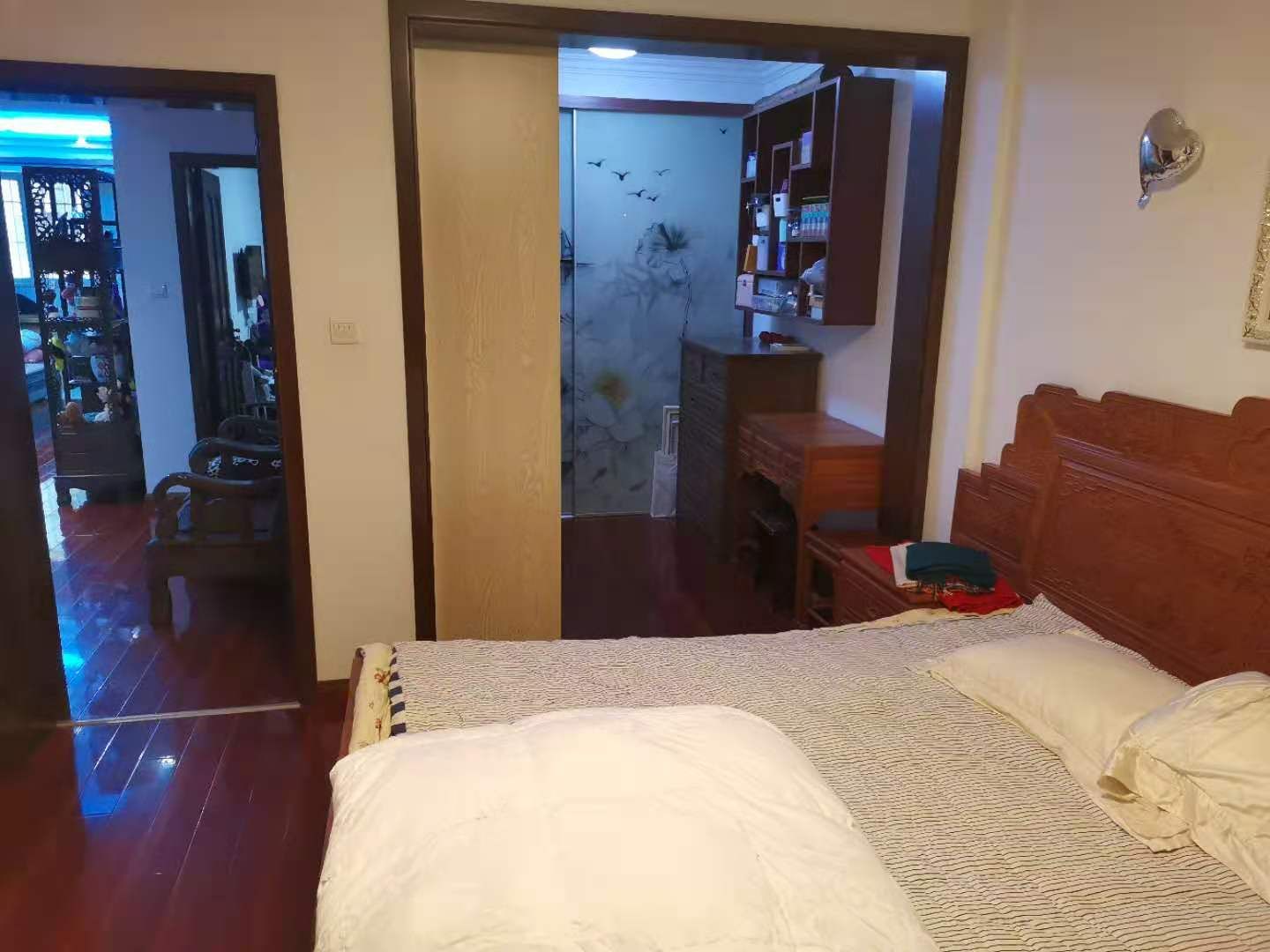 锦安花园一期 3室2厅1卫 145m&sup2;