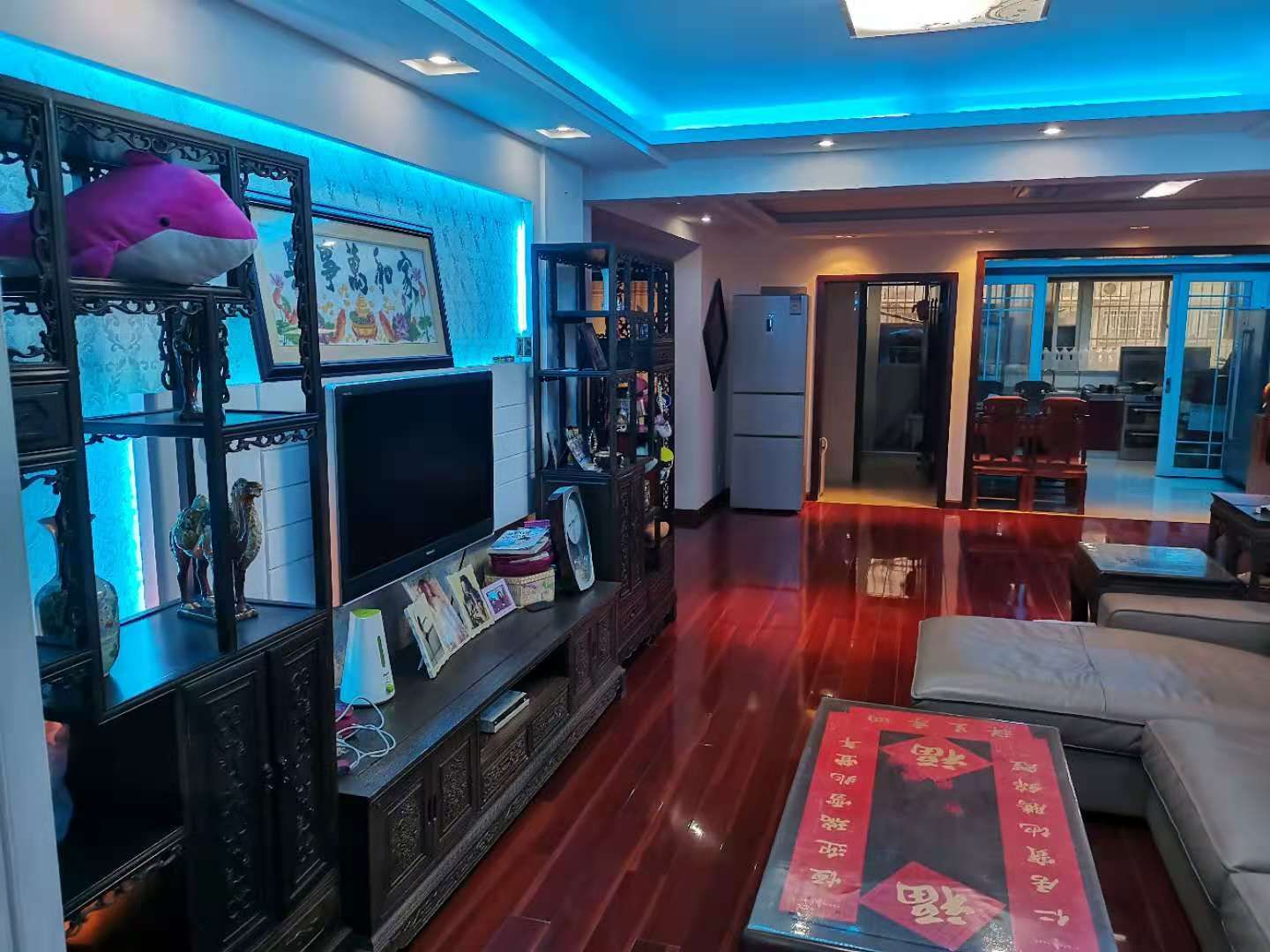 锦安花园一期 3室2厅1卫 145m&sup2;
