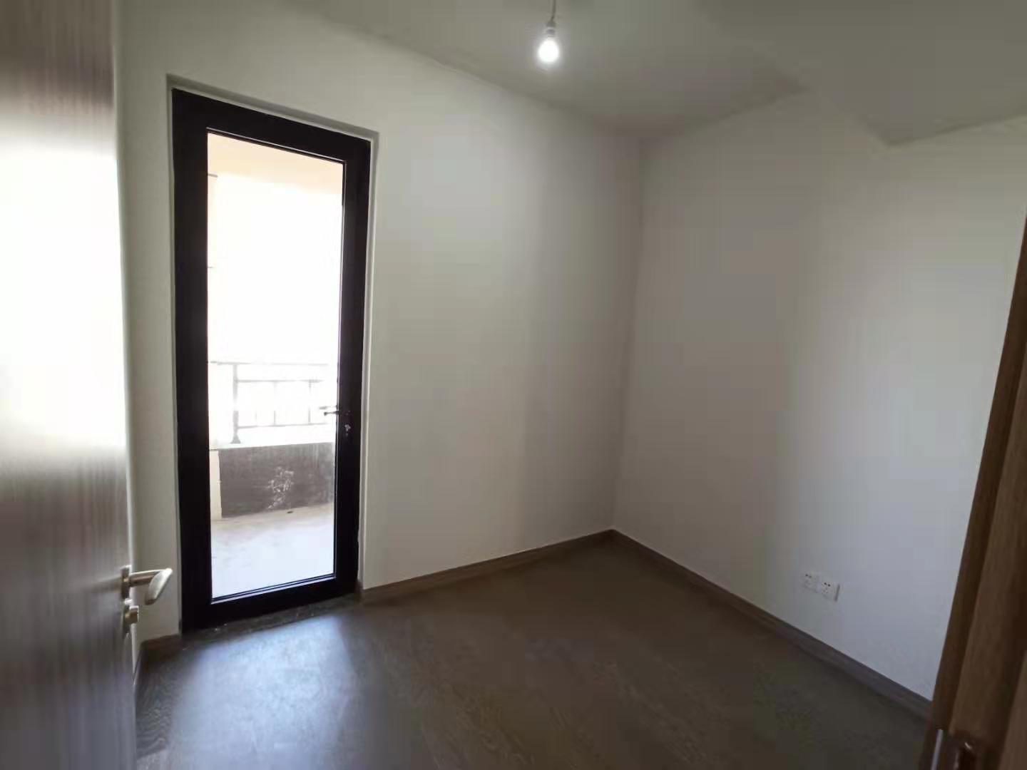 云樾河山 3室2厅2卫 118m&sup2;