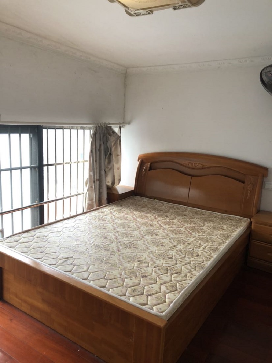 太阳鑫城 1室1厅1卫 48m&sup2;