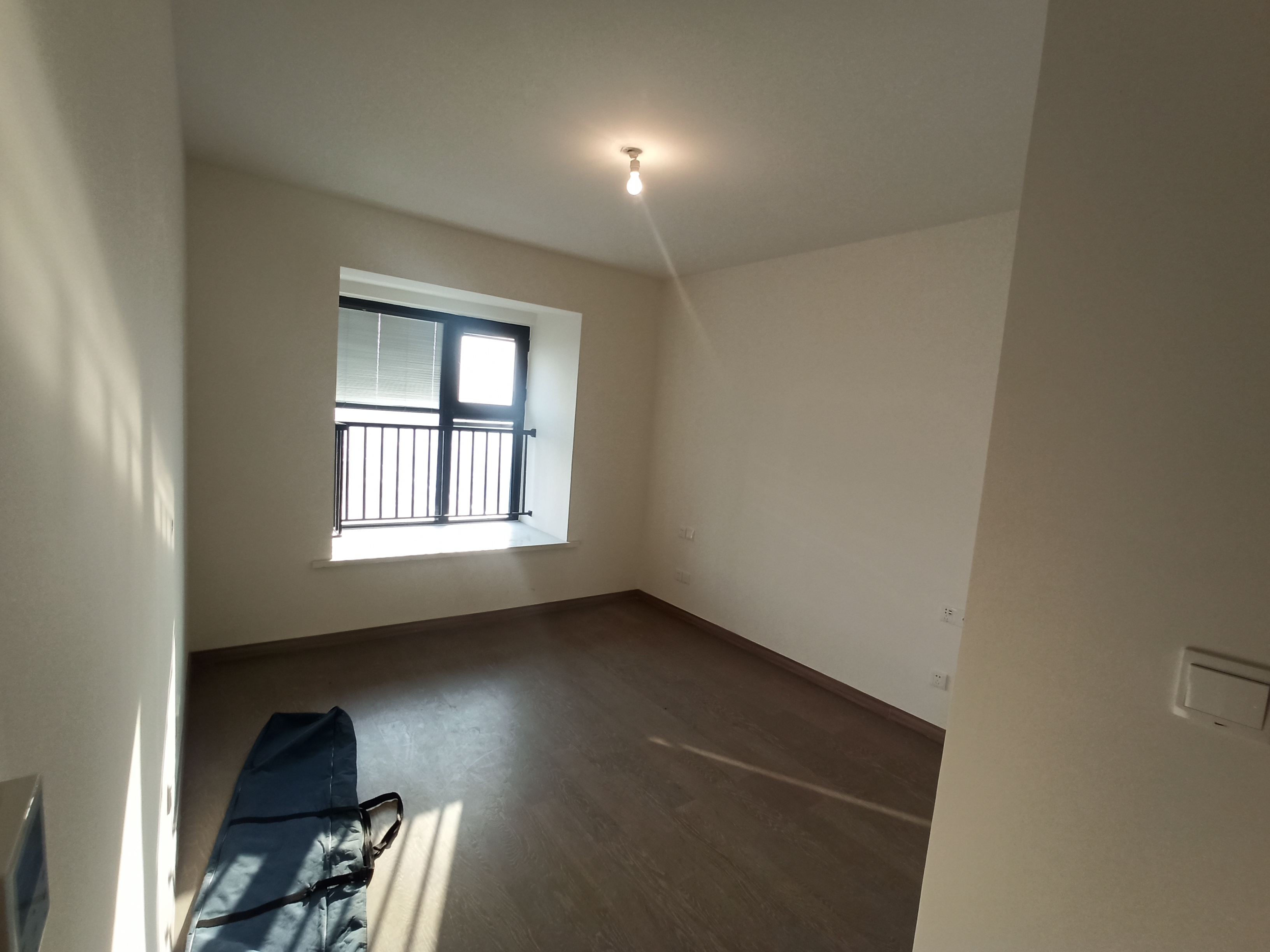 云樾河山 3室2厅2卫 118m&sup2;