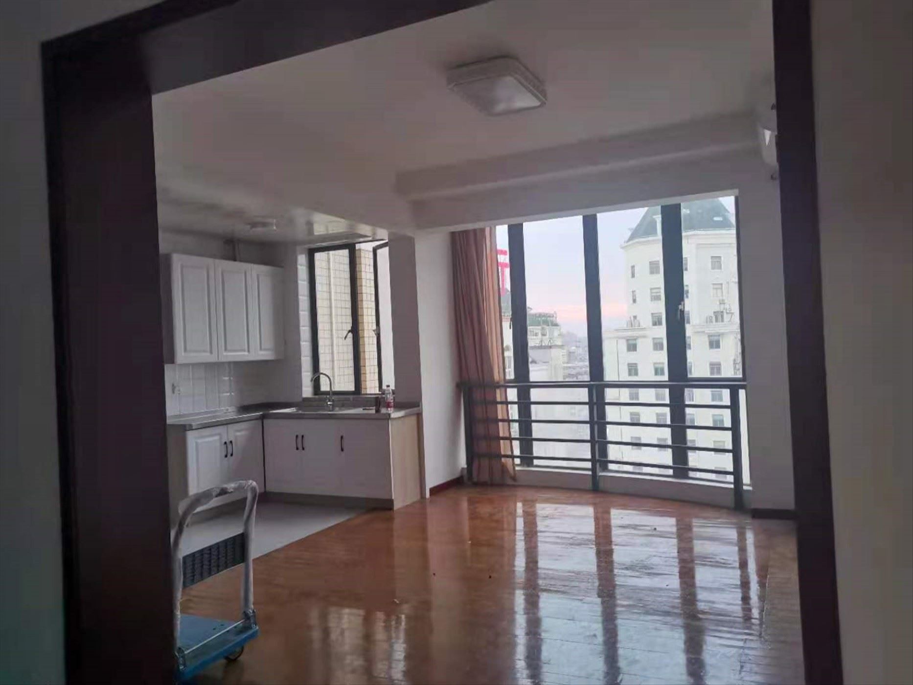 濠河名邸 4室2厅2卫 256m&sup2;