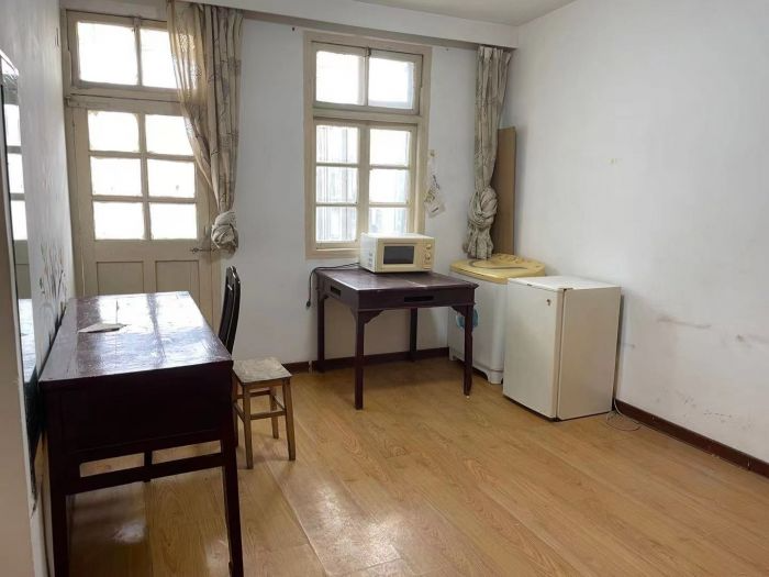 青年路新村 1室1厅1卫 50m&sup2;
