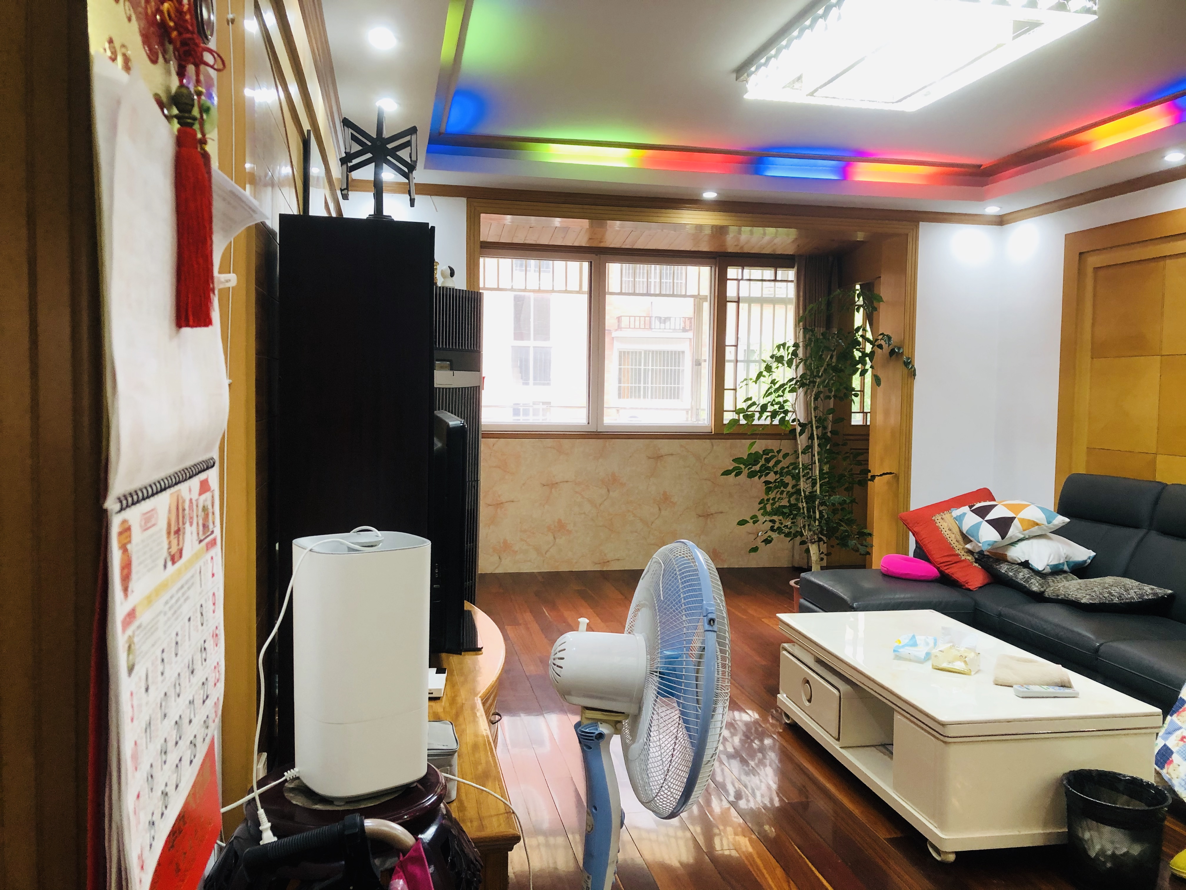 濠南路32号小区 3室2厅2卫 143m&sup2;