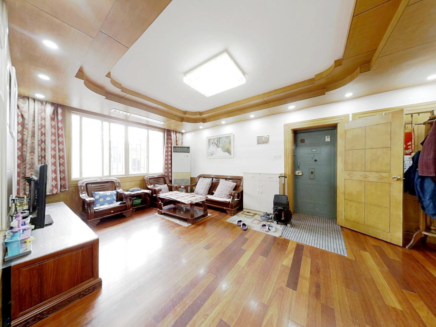 光明东村一期 3室2厅1卫 119m&sup2;