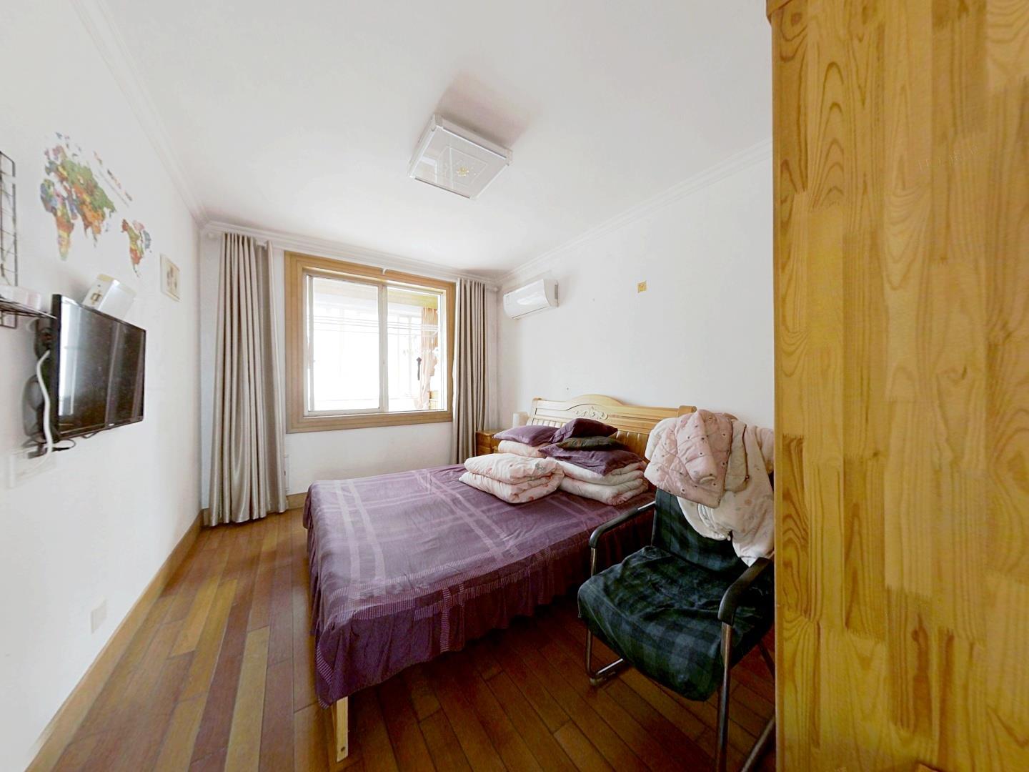 光明东村一期 3室2厅1卫 119m&sup2;