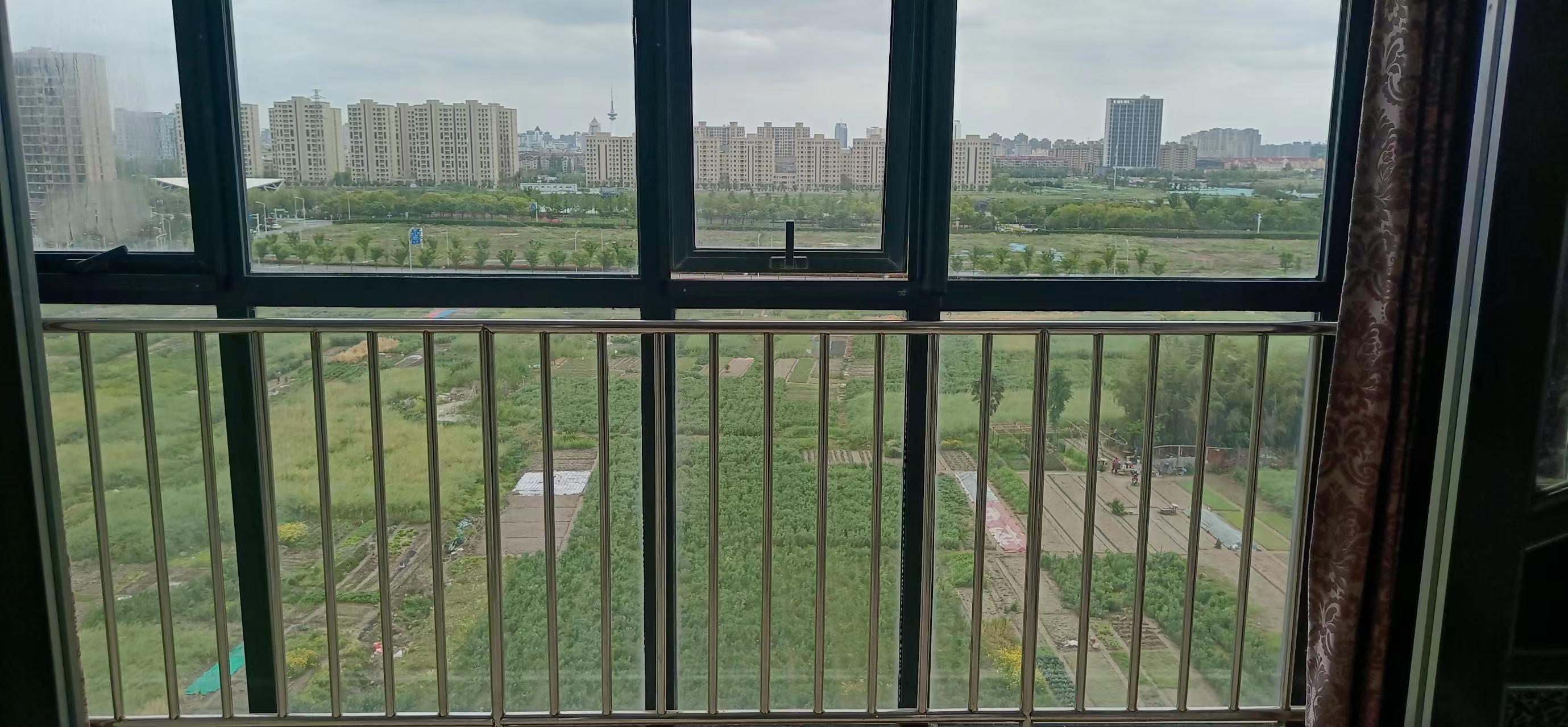 中港城 2室2厅1卫 89m&sup2;