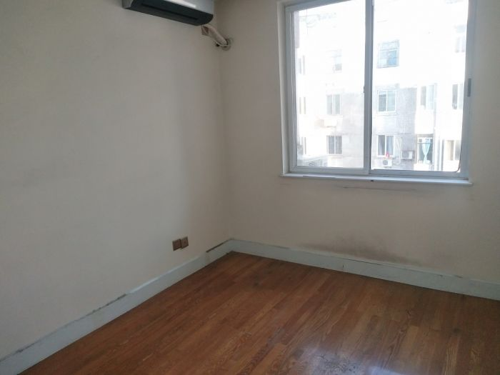 富贵园 3室2厅1卫 120.00m&sup2;