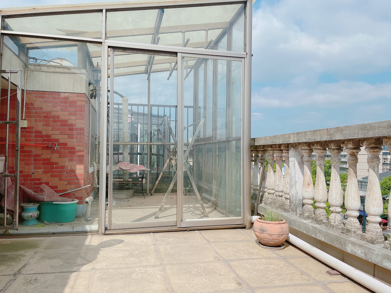 北郭东村南区 4室2厅2卫 184.00m&sup2;