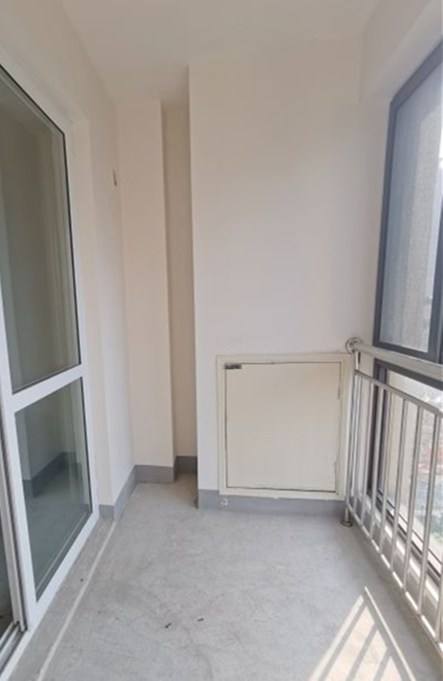 紫东南苑南区 2室2厅1卫 92m&sup2;