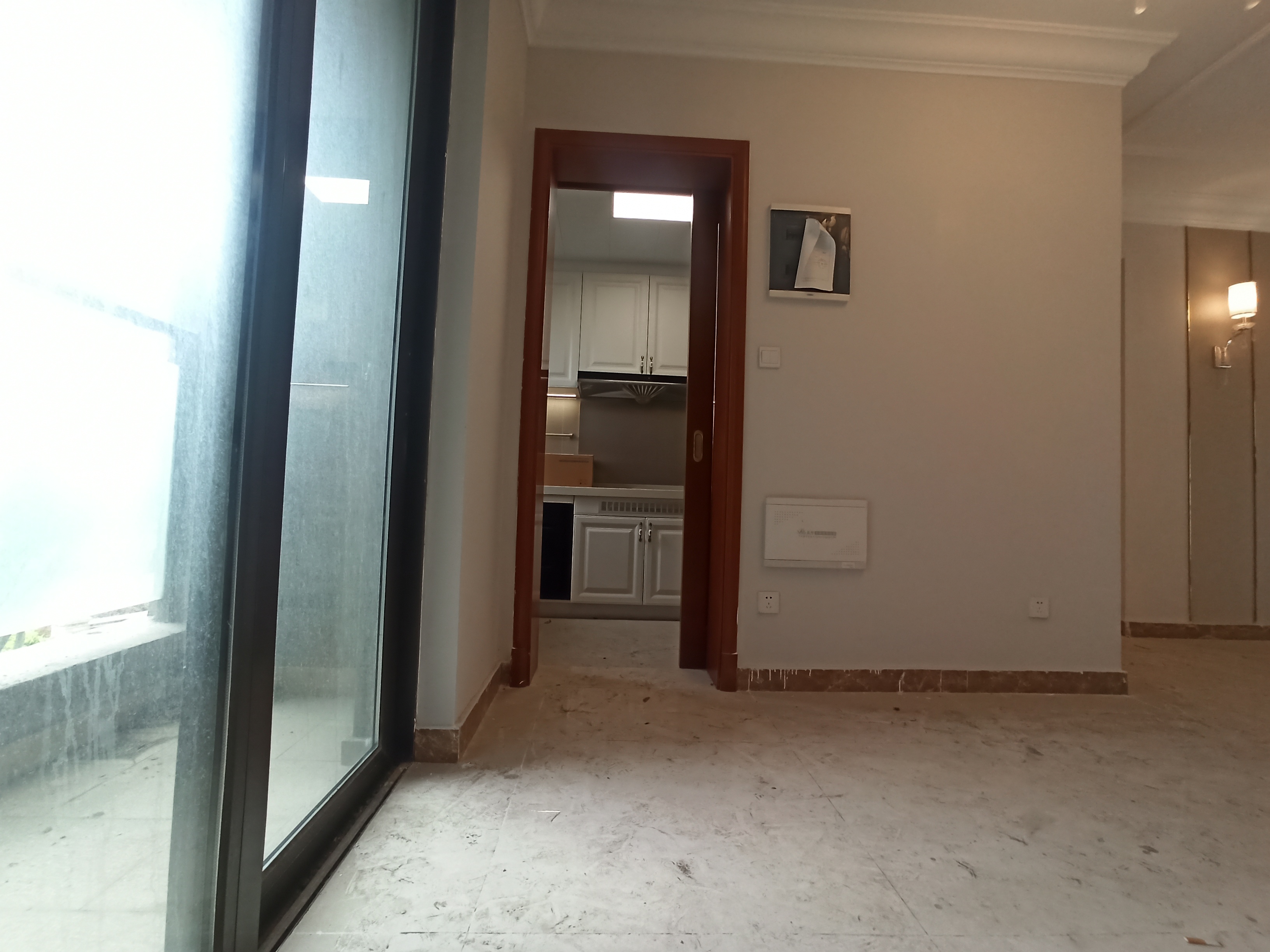 恒大悦珑湾 3室2厅2卫 122.58m&sup2;