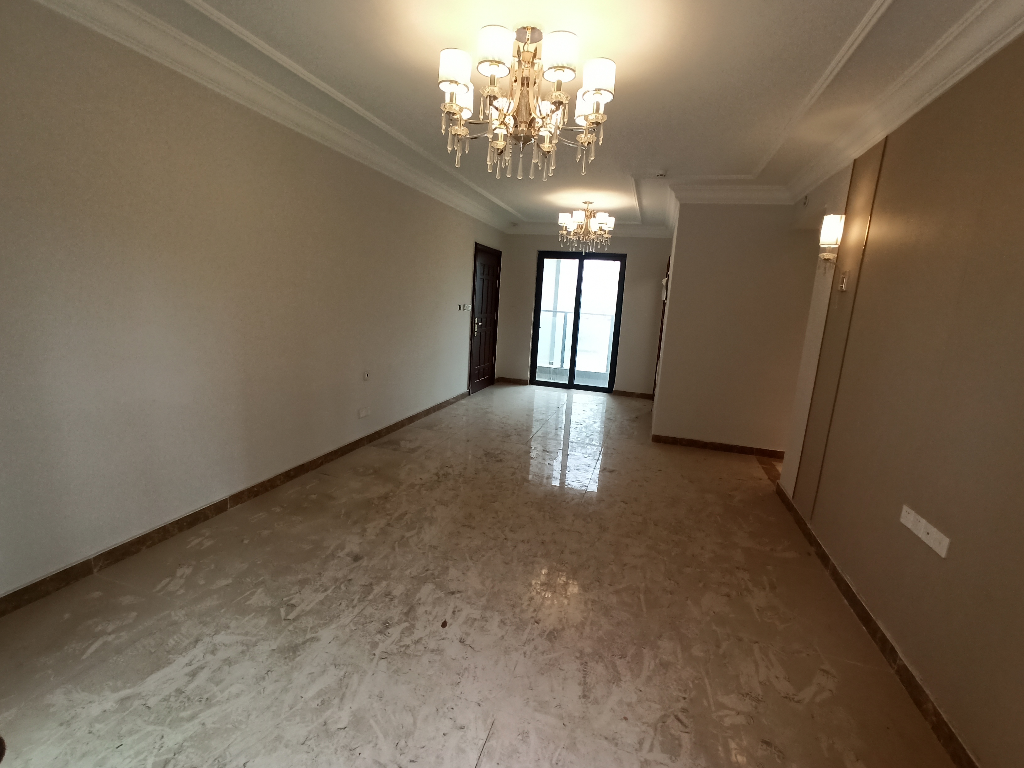 恒大悦珑湾 3室2厅2卫 122.58m&sup2;