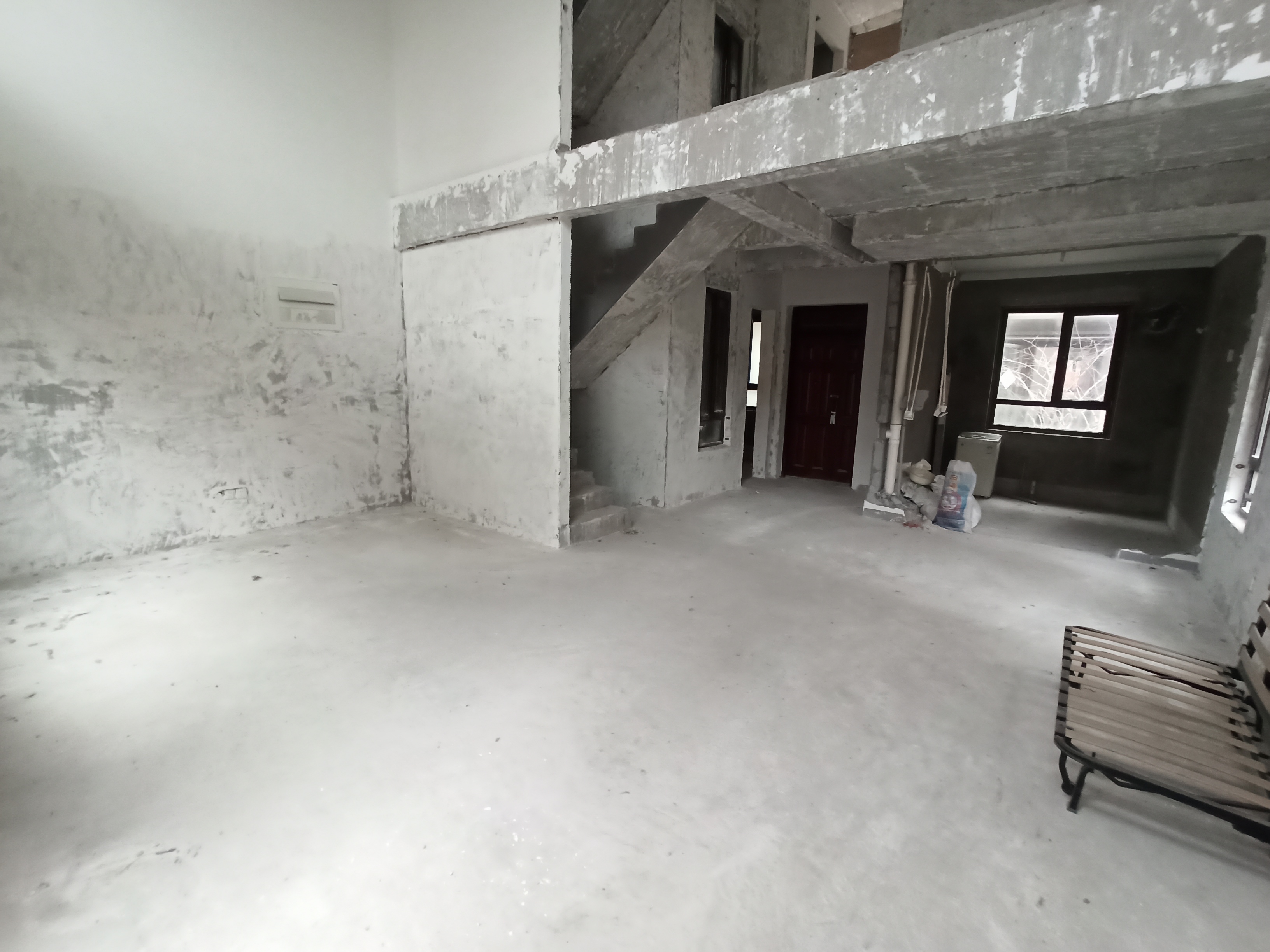 富力半岛花园 4室2厅2卫 207m&sup2;