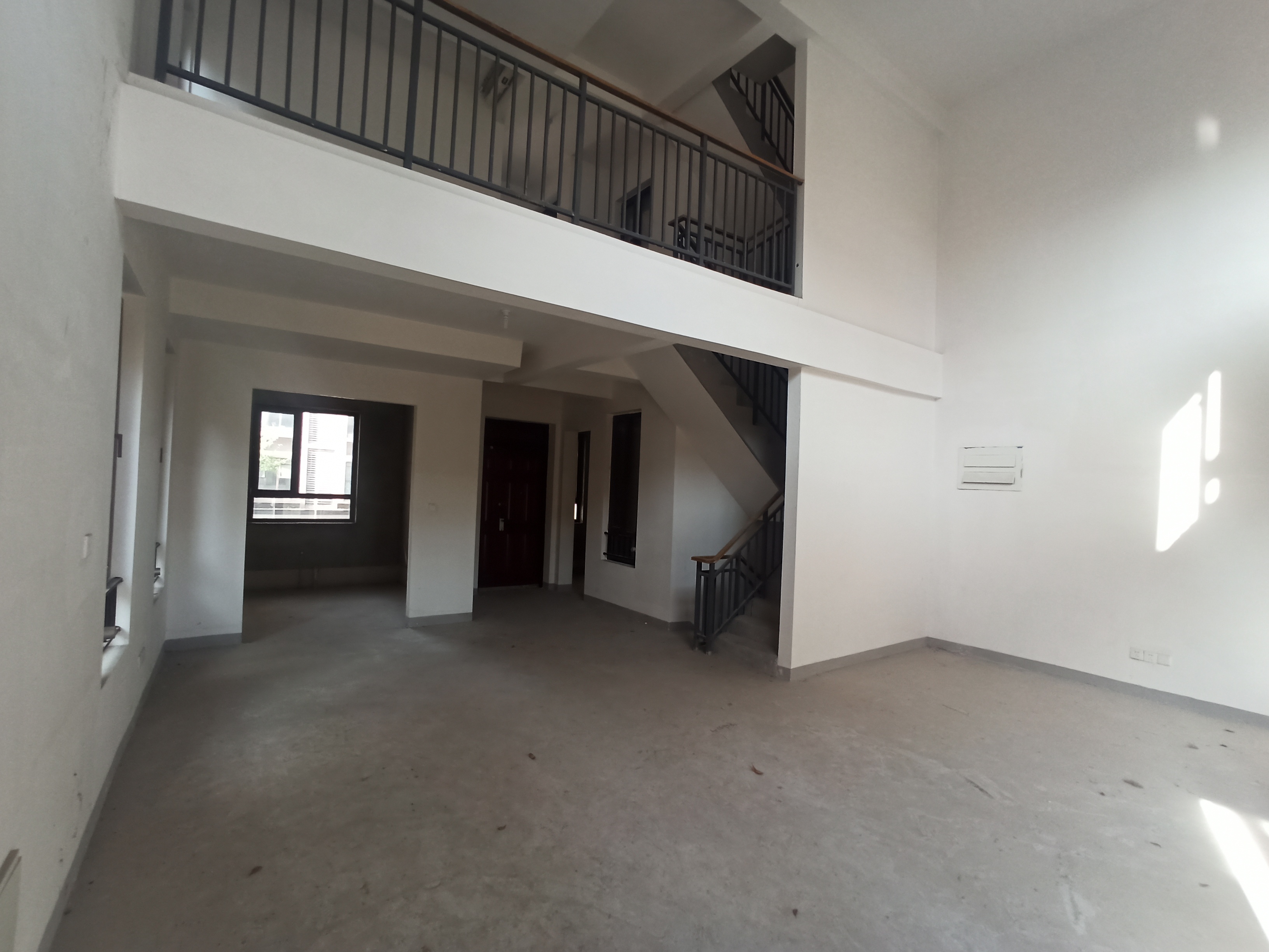 富力半岛花园 5室3厅2卫 220m&sup2;