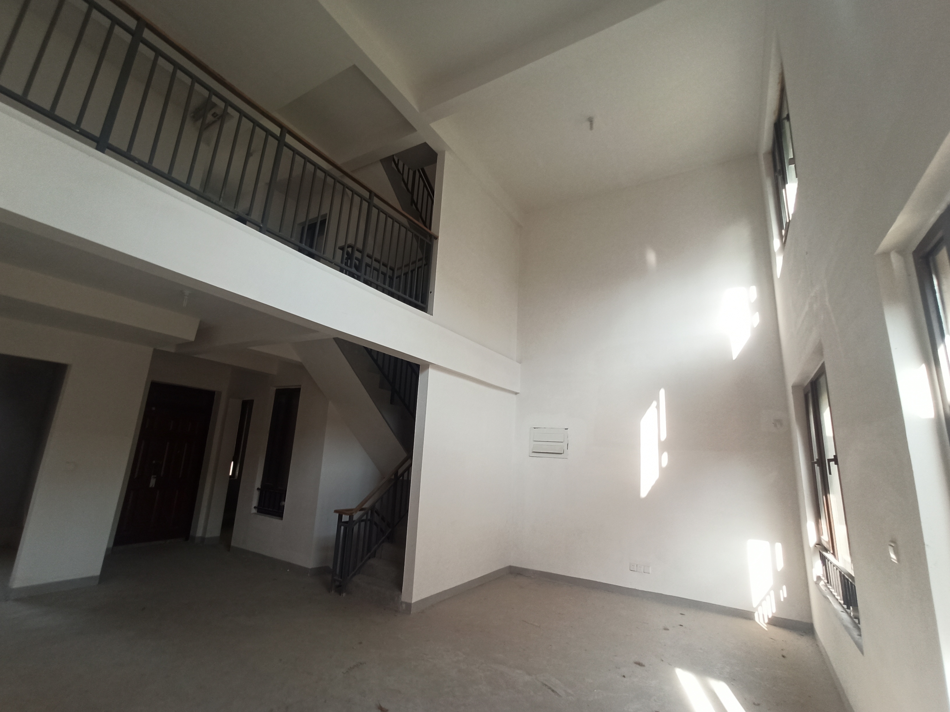 富力半岛花园 5室3厅2卫 220m&sup2;