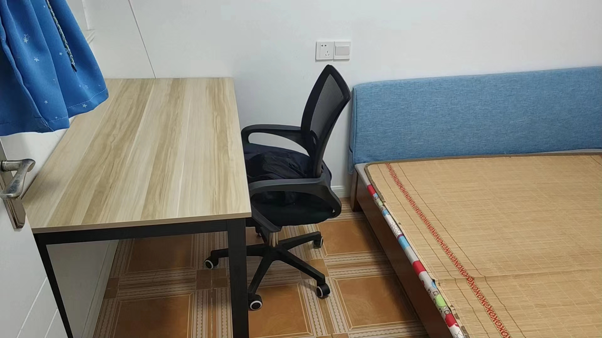 中南苑 2室1厅1卫 61m&sup2;