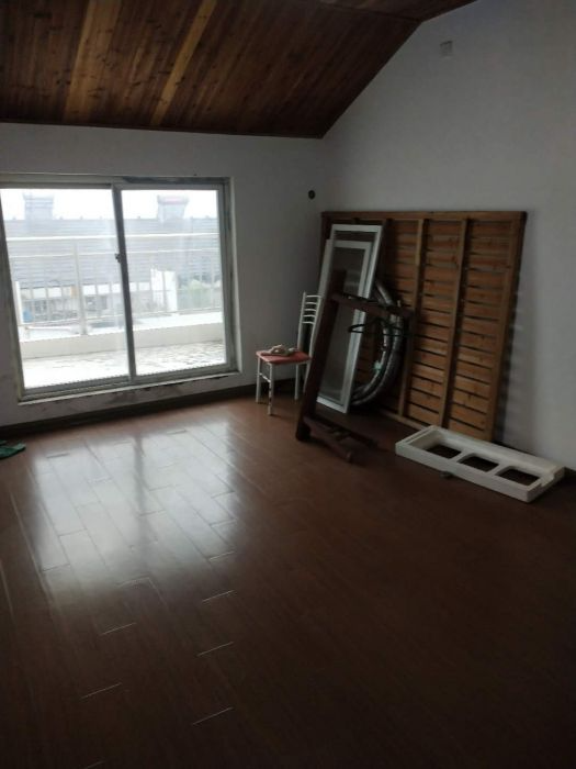 锦安花园 3室2厅2卫 140m&sup2;