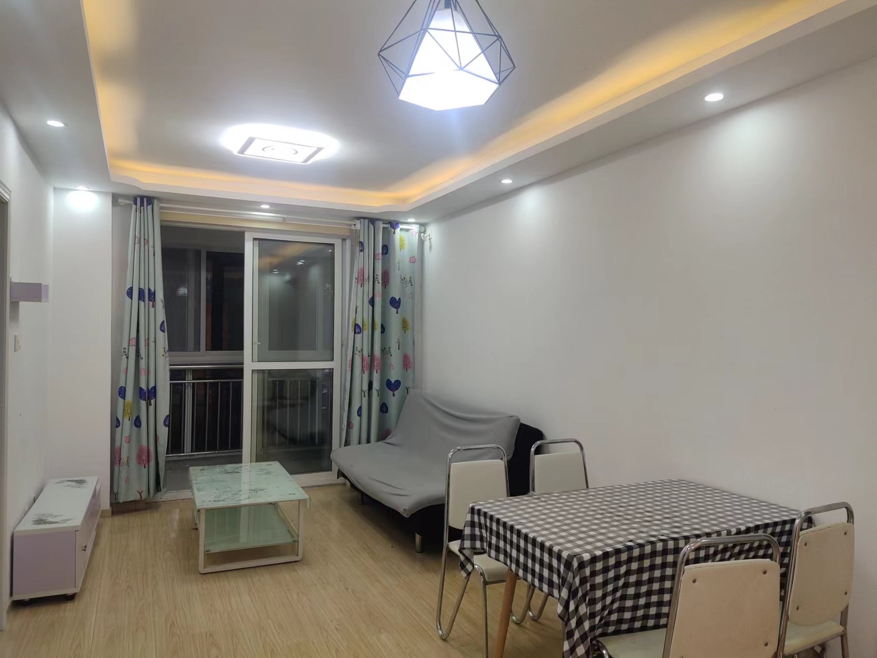 惠泽苑 2室1厅1卫 86.4m&sup2;