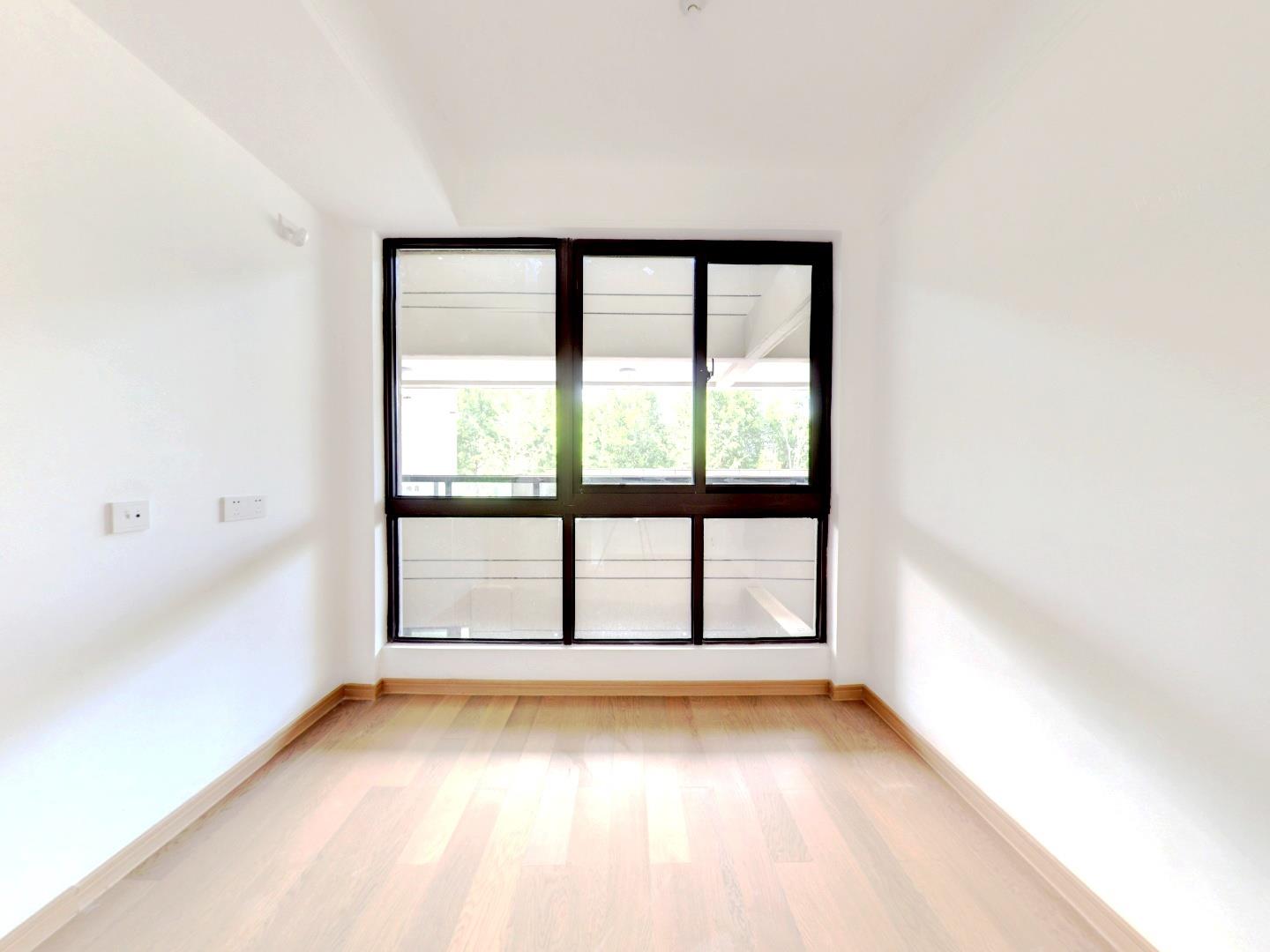 时光漫城 3室2厅1卫 93m&sup2;
