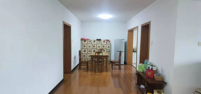 越江新村 3室2厅1卫 124.8m&sup2;