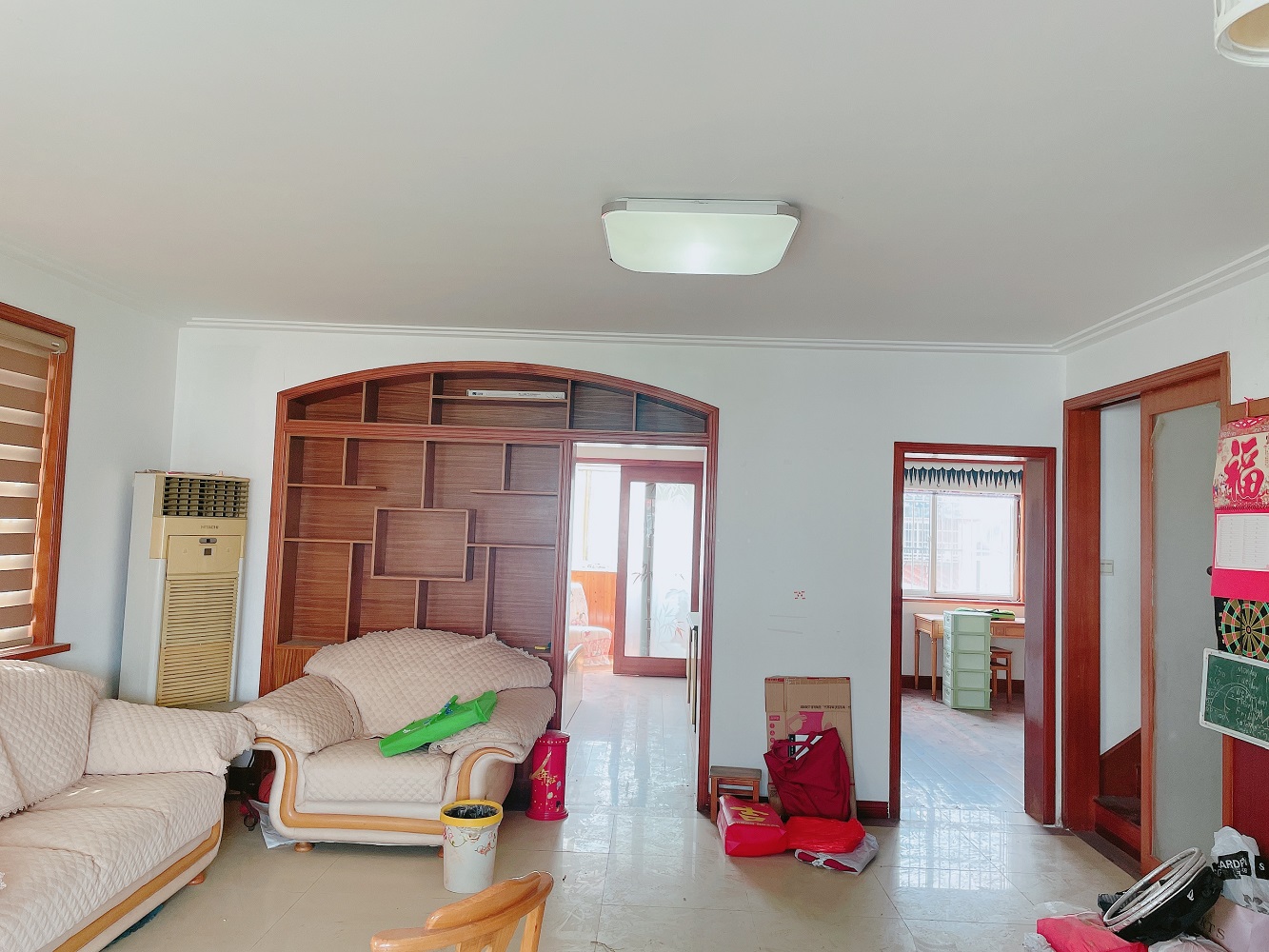 北郭东村南区 4室2厅2卫 180.00m&sup2;
