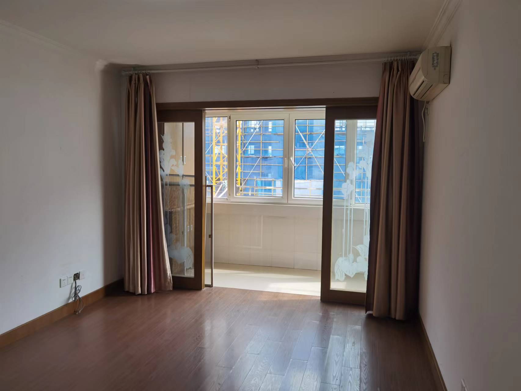 姚港路31号 3室1厅1卫 82m&sup2;