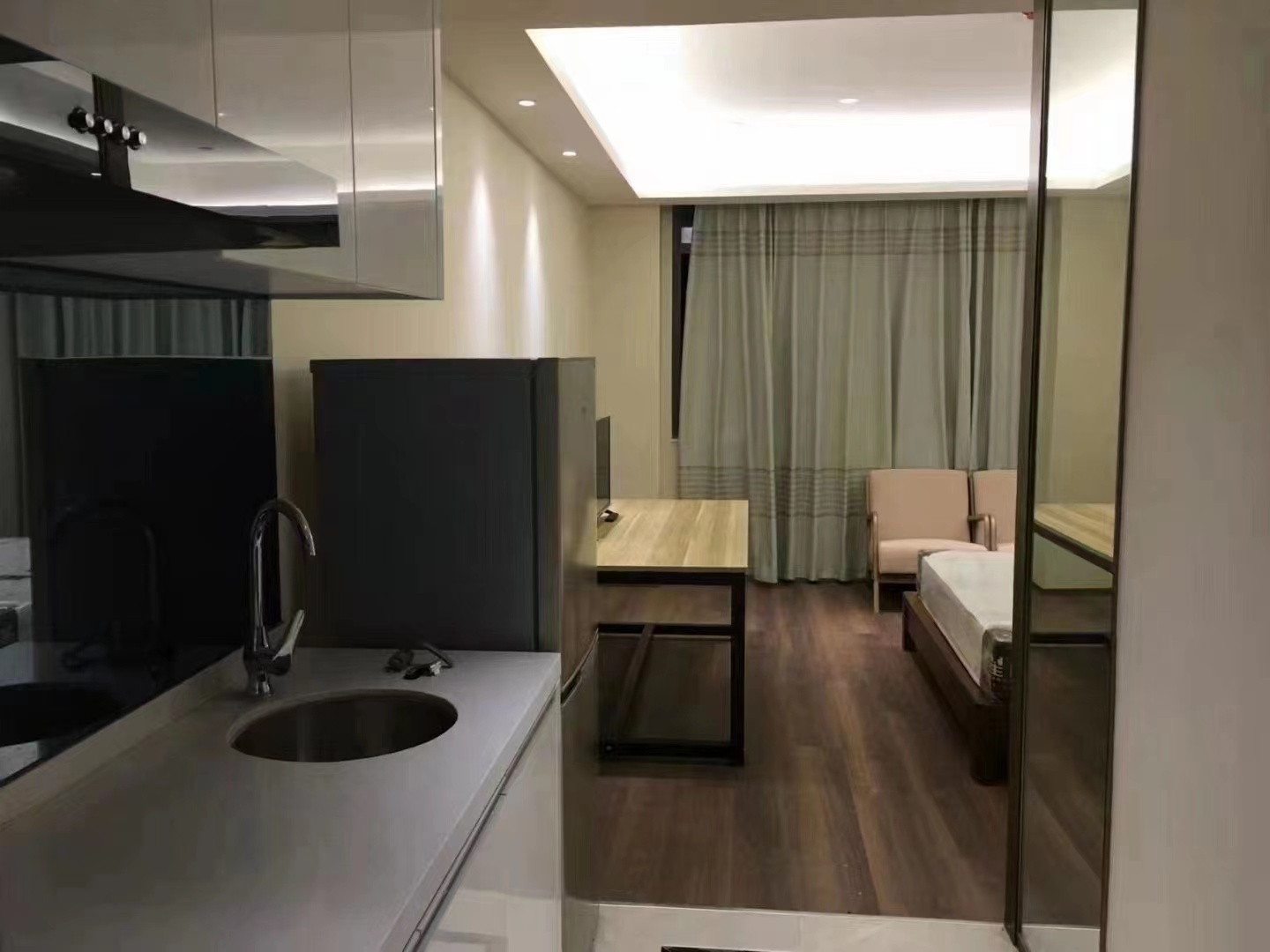 中港金座 1室1厅1卫 52m&sup2;