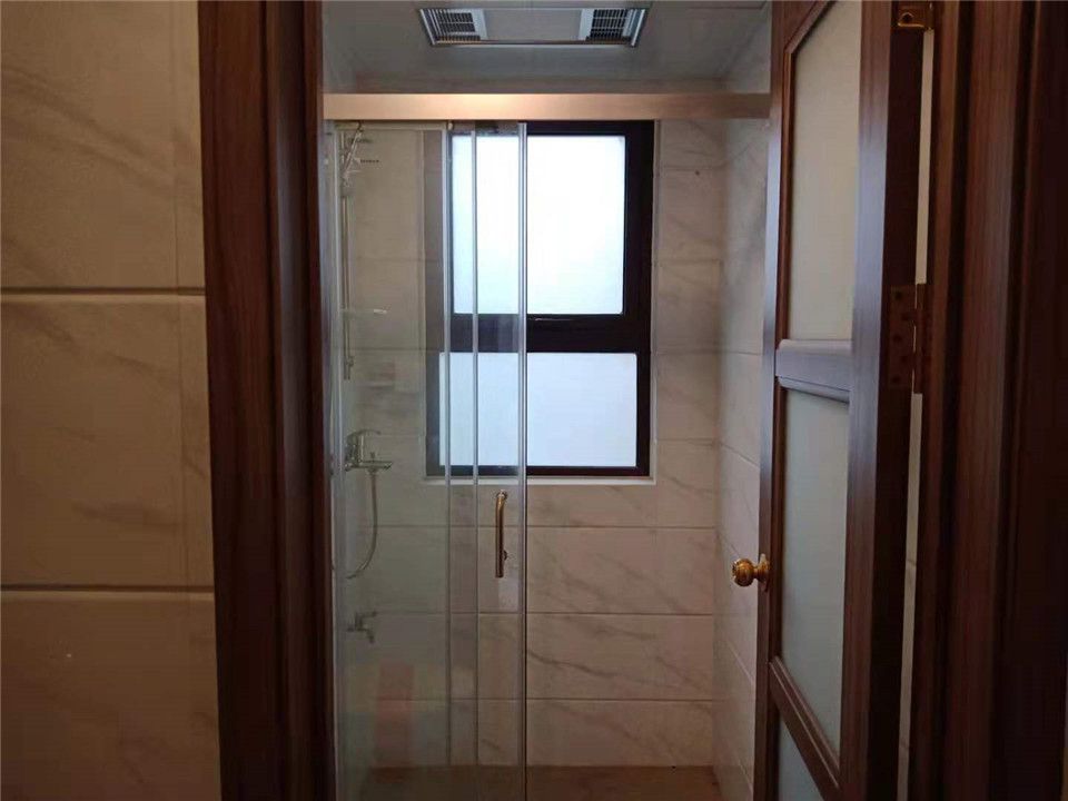 南通碧桂园翡翠华府 4室2厅2卫 143m&sup2;