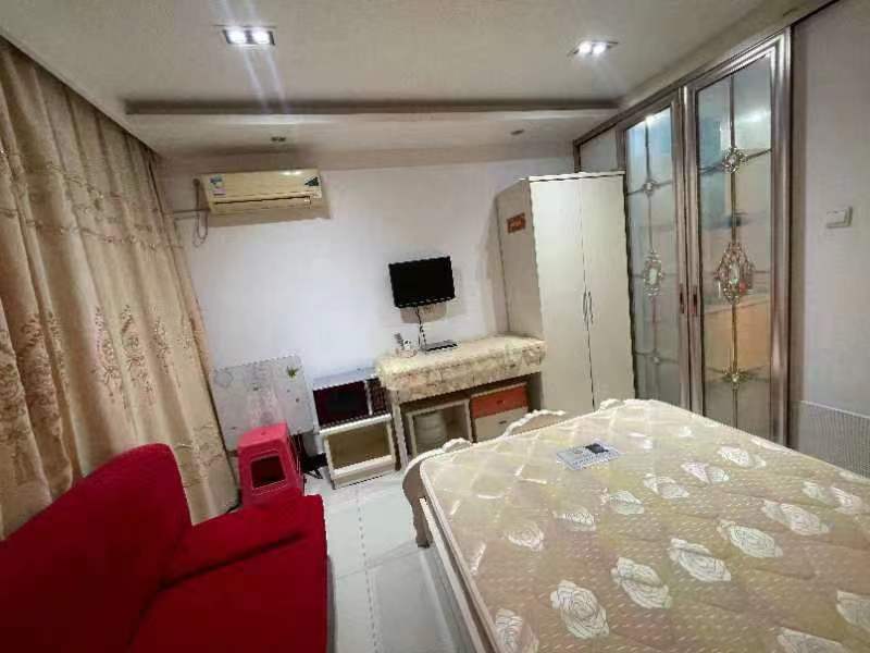 财富商城 1室1厅1卫 30m&sup2;