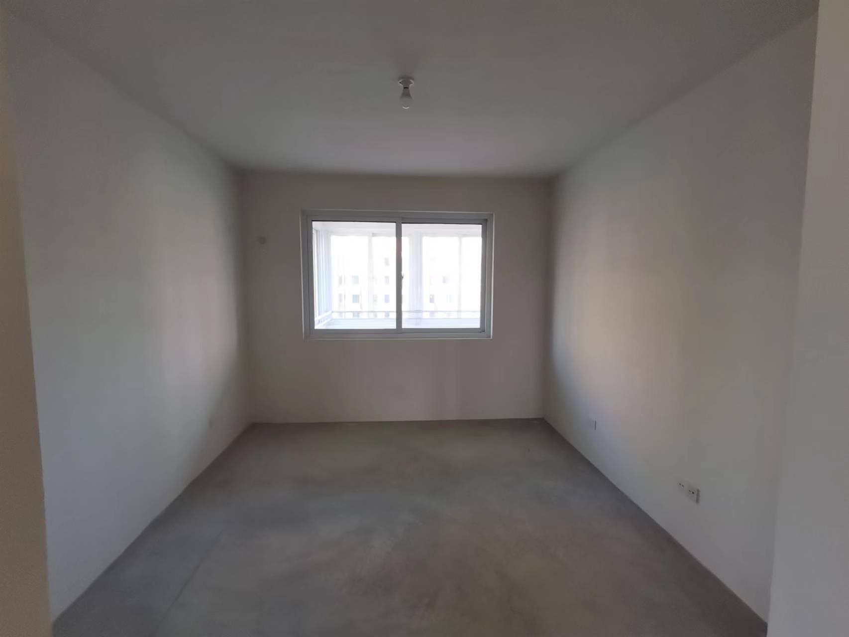 十里花苑 3室2厅1卫 143.00m&sup2;