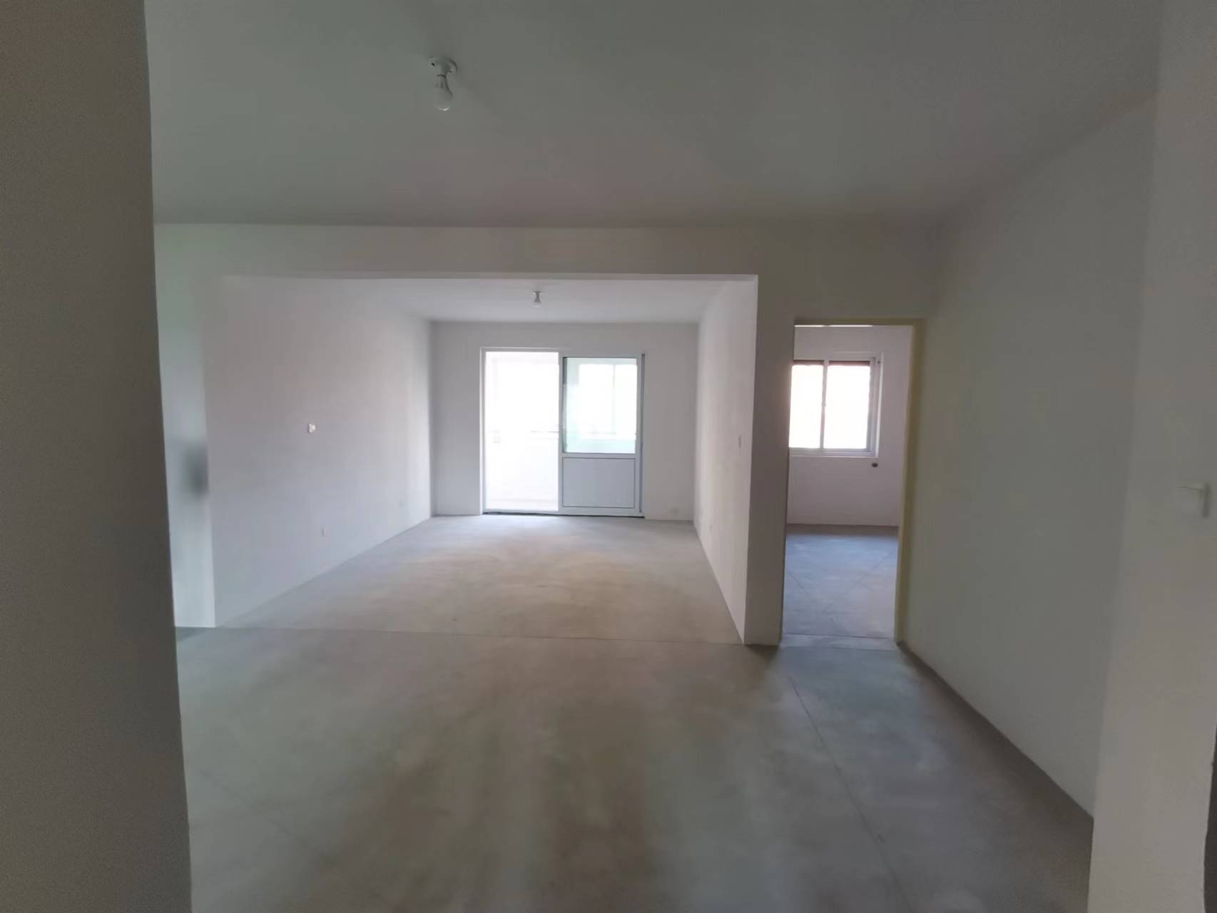 十里花苑 3室2厅1卫 143.00m&sup2;