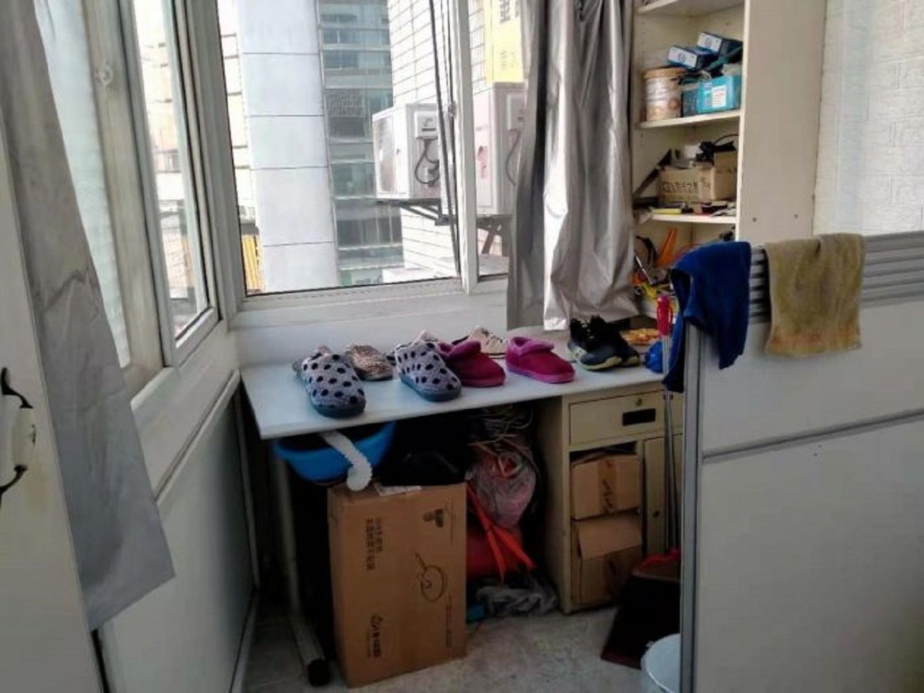 金城大厦 4室2厅2卫 180m&sup2;