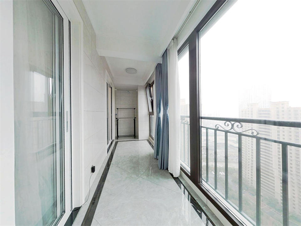 华润悦锦湾 4室2厅2卫 142m&sup2;