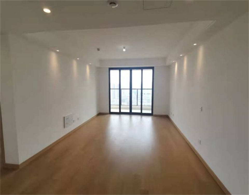 时光漫城 3室2厅2卫 125m&sup2;