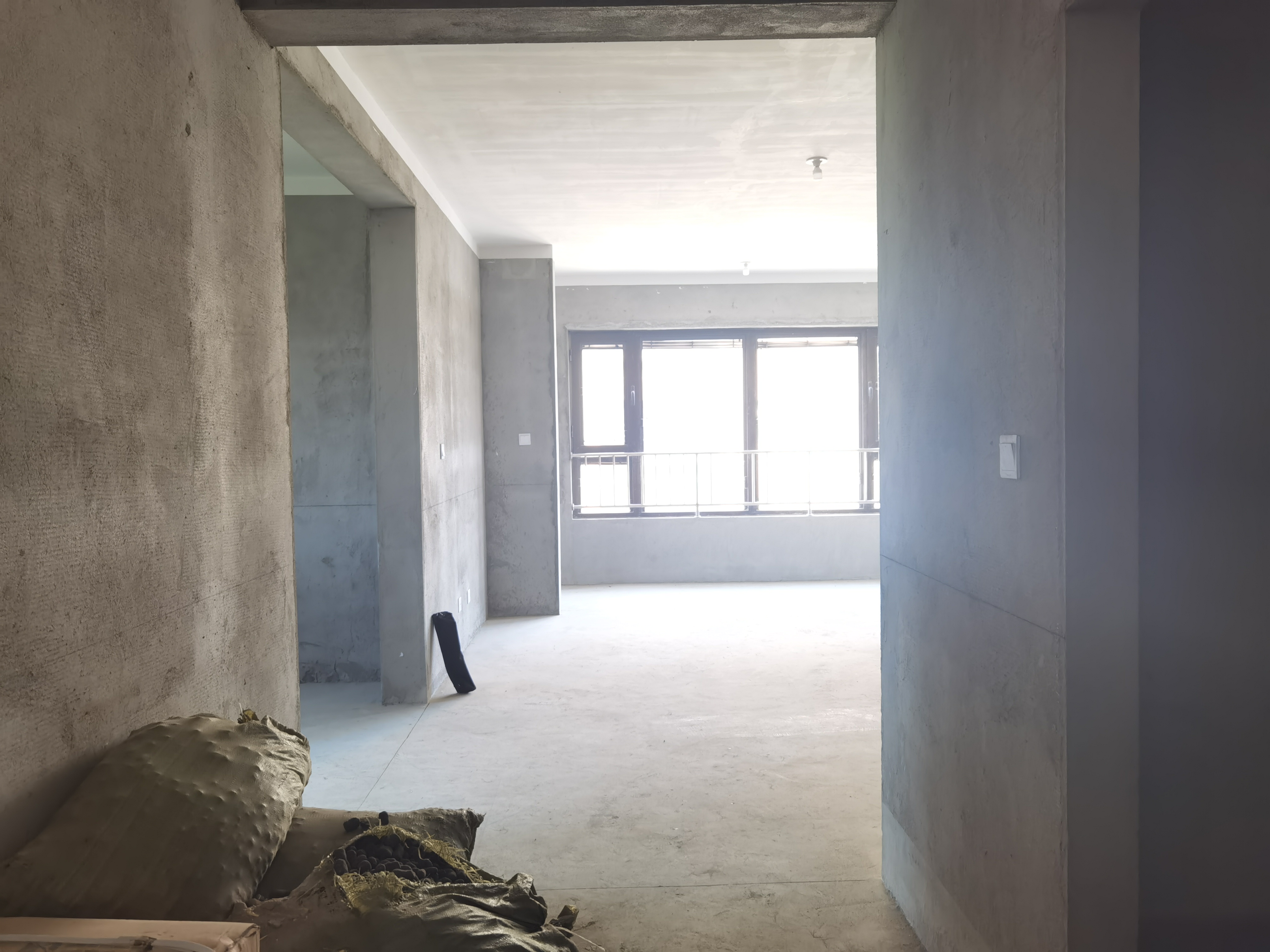 中兴兰溪荟 4室2厅2卫 143m²